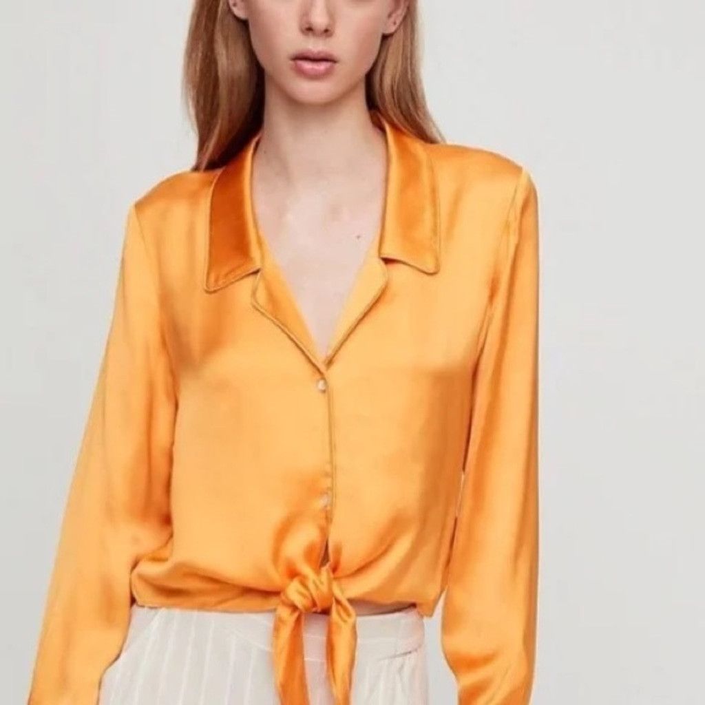 Aritzia NEW Wilfred Tuscan Sun Satin Tie Front Cropped Blouse XXS Size XXS / US 00 / IT 34 - 1 Thumbnail