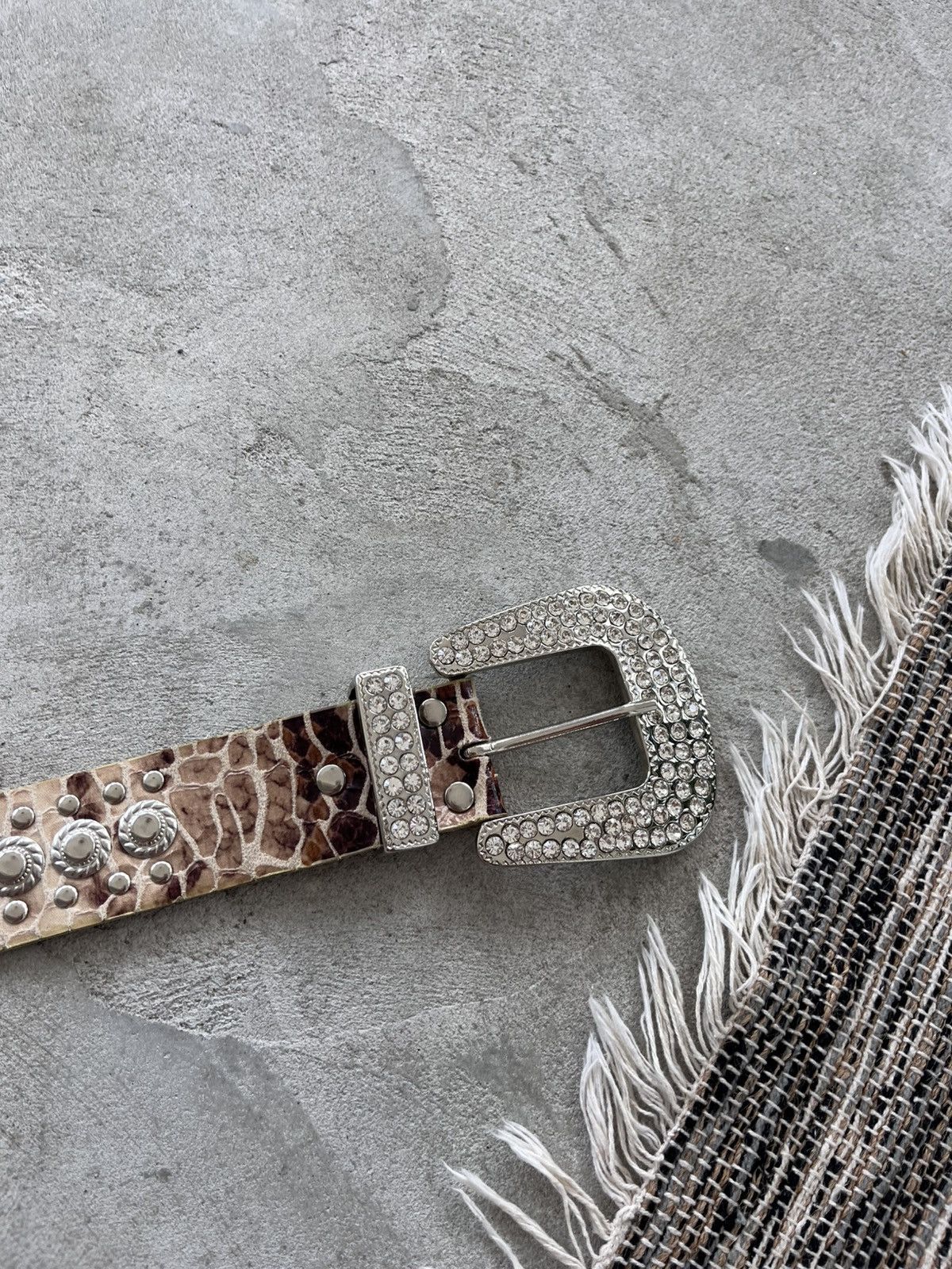 Genuine Leather × Vintage Vintage Genuine Leather Belt S.PA Accessories Y2K Belt snake Size ONE SIZE - 3 Thumbnail