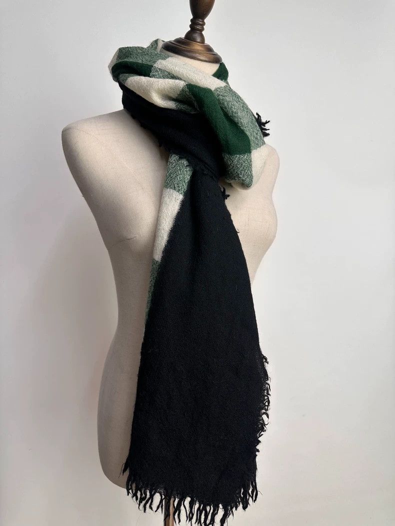 Yohji Yamamoto Yohji Yamamoto Wool paneled contrast scarf 2501-Nextarrow Size ONE SIZE - 1 Thumbnail