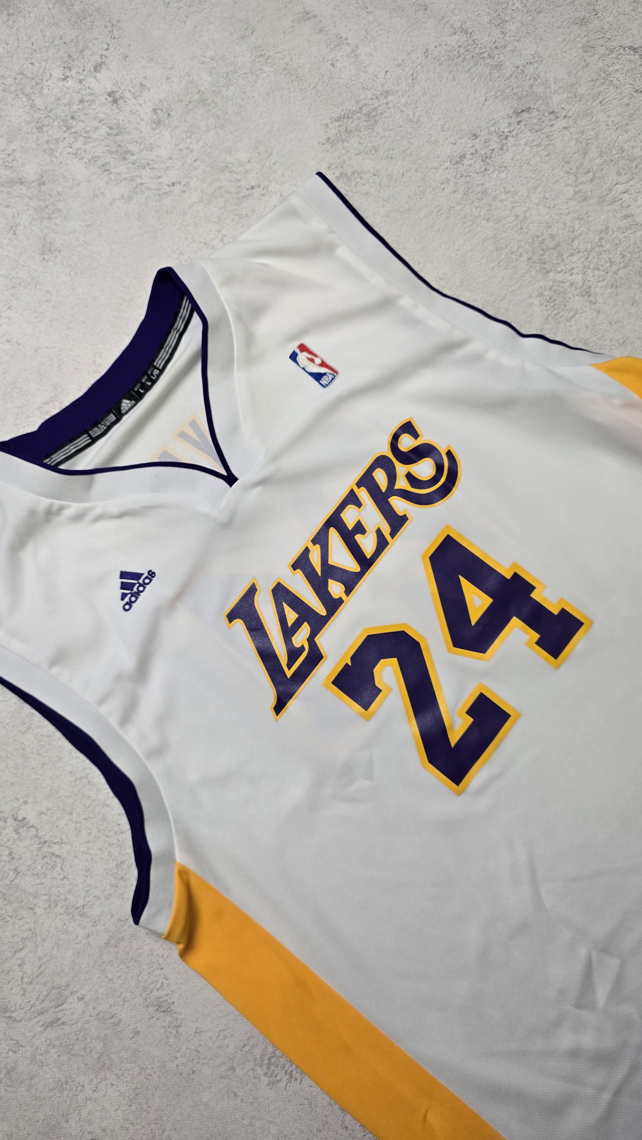 Adidas Lakers Adidas Kobe Bryant #24 White NBA Jersey Size US L / EU 52-54 / 3 - 9 Thumbnail