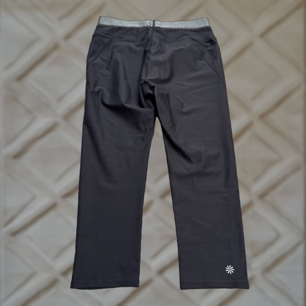 Athleta Athleta Leggings Womens Medium Black Capri Yoga Gym Athletic Slim Start with Pull On Comfort Breathable Size 32" / US 10 / IT 46 - 1 Thumbnail