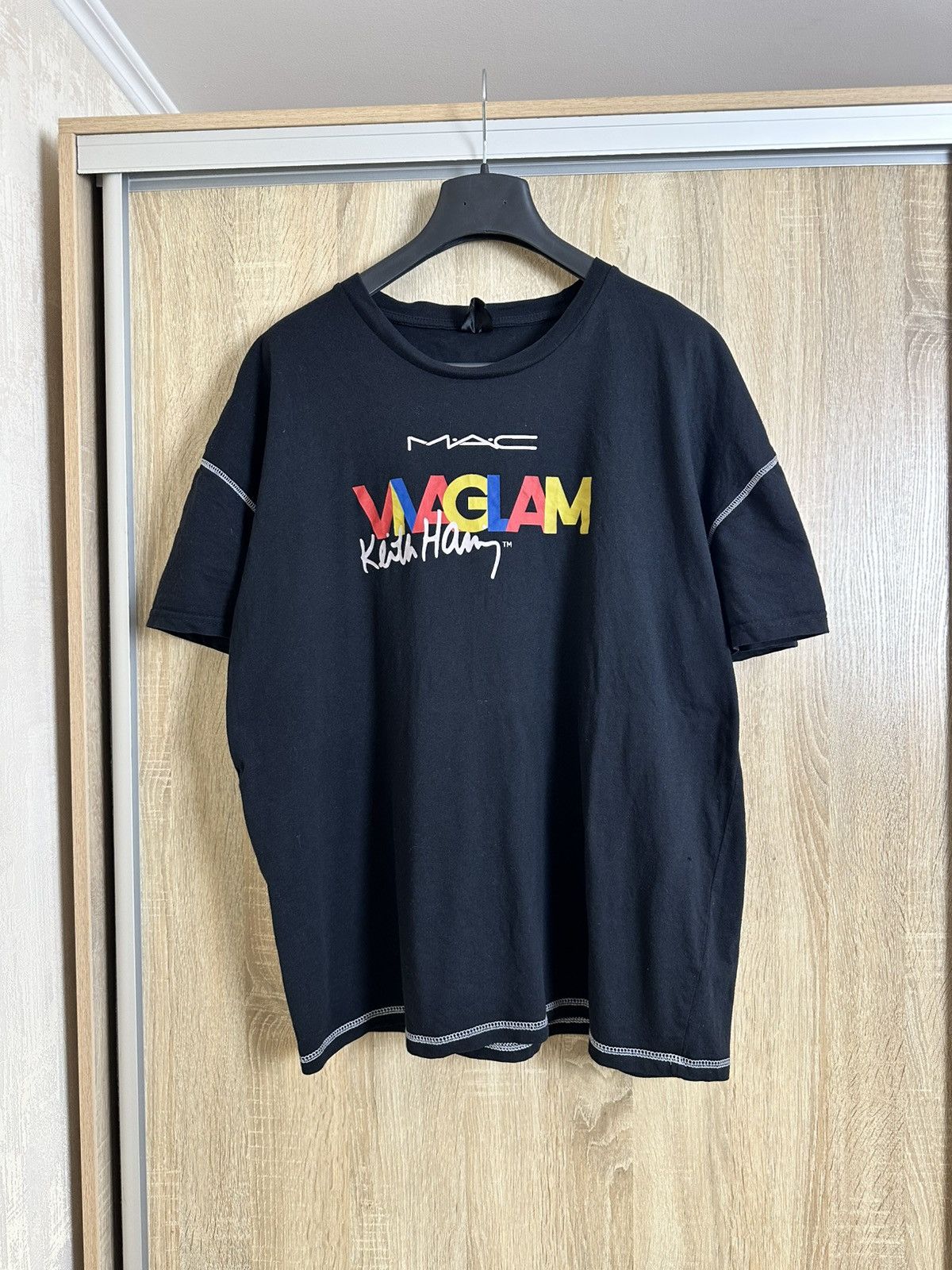 Keith Haring 🔥 Keith Haring x MAC Viva Glam Vintage Logo T Shirt Size US L / EU 52-54 / 3 - 1 Thumbnail
