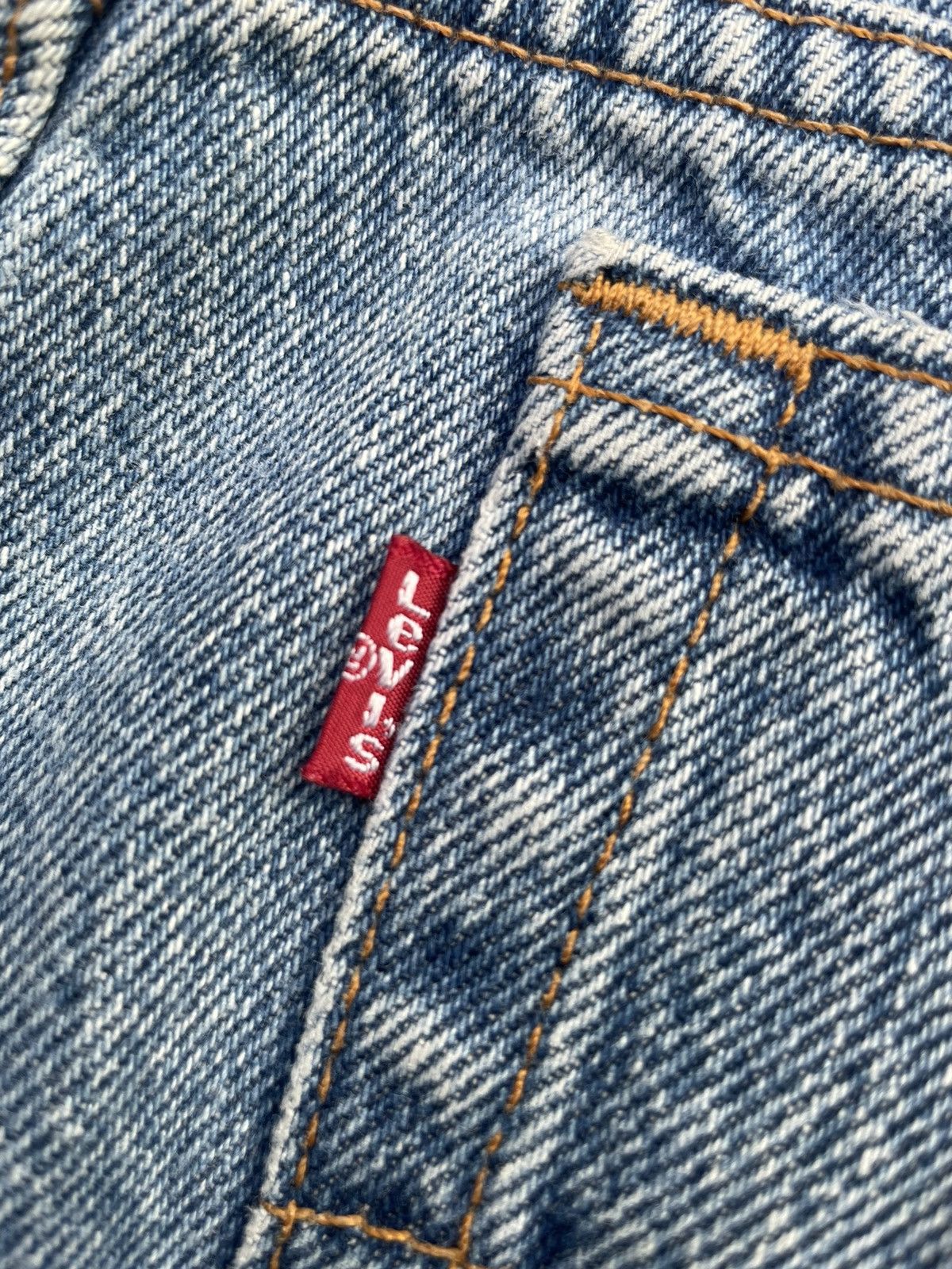 Levi's × Vintage Vintage Levis 550 Distresed Denim Size US 33 - 10 Thumbnail