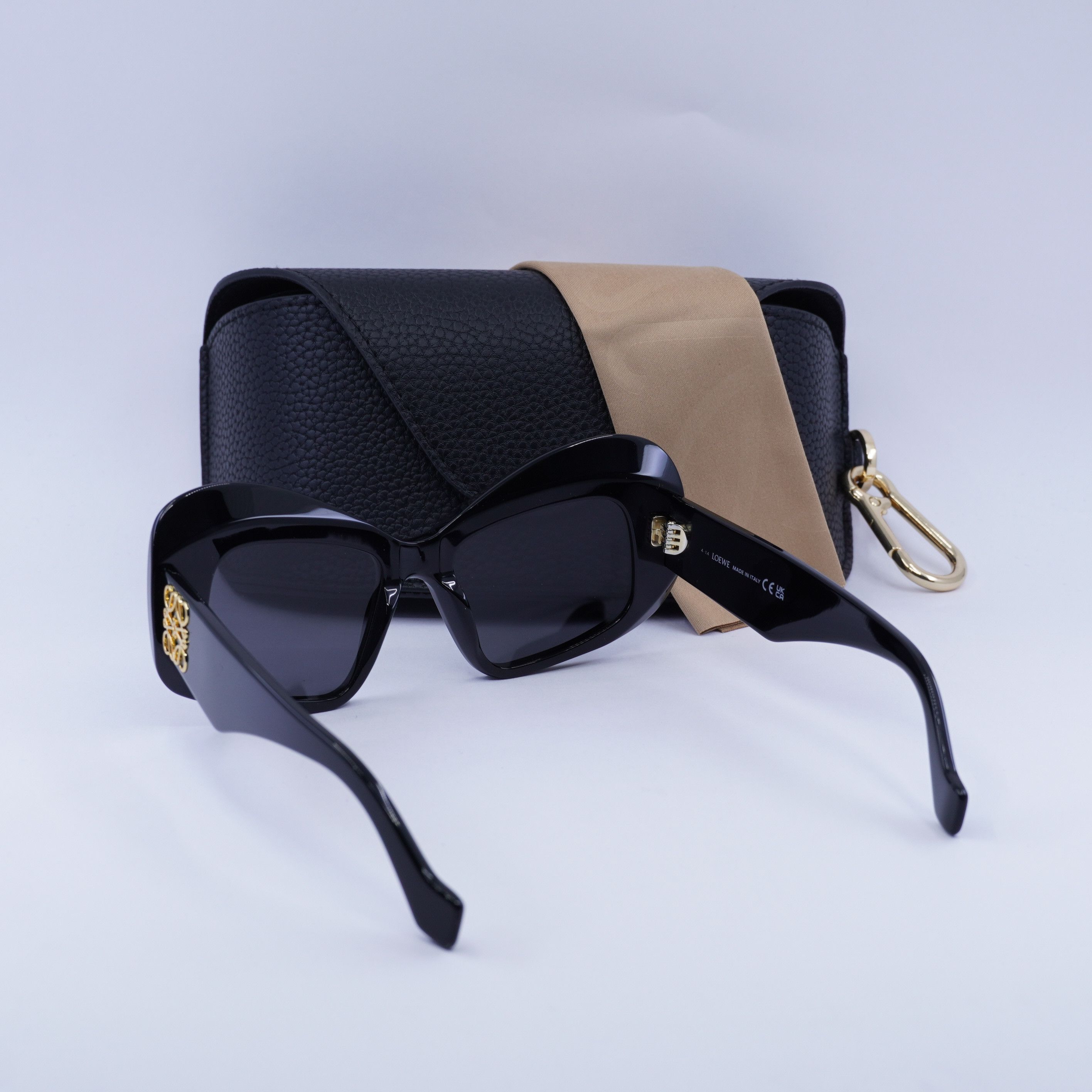 Loewe Loewe LW40128I 01A Sunglasses Black Cat Eye Frame Size ONE SIZE - 9 Thumbnail