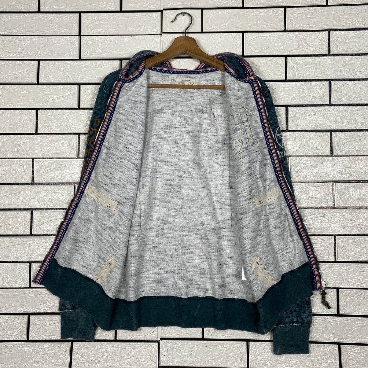 Avirex 📌Vintage Bomber Zipper Hoodie Jacket Avirex Over Print Size US L / EU 52-54 / 3 - 14 Thumbnail