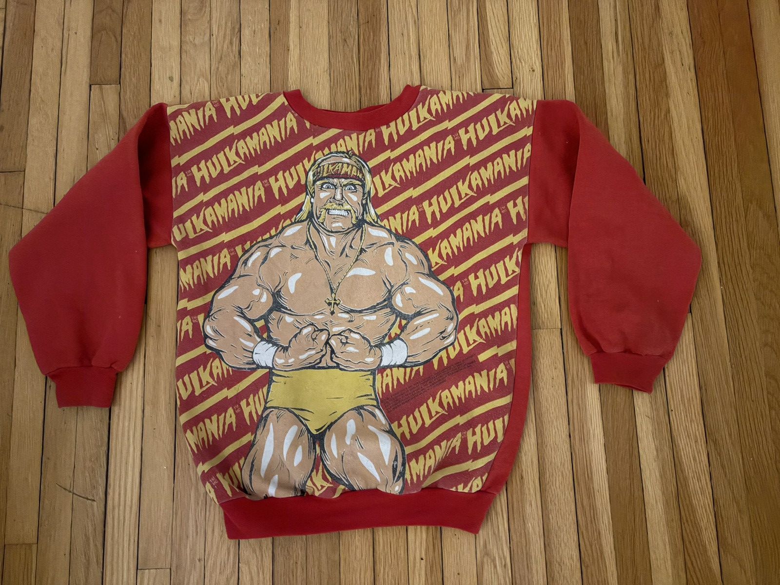 Other Vintage 1991 Hulk Hogan AOP Red Sweatshirt Size Small Size US XXS / EU 40 - 1 Thumbnail