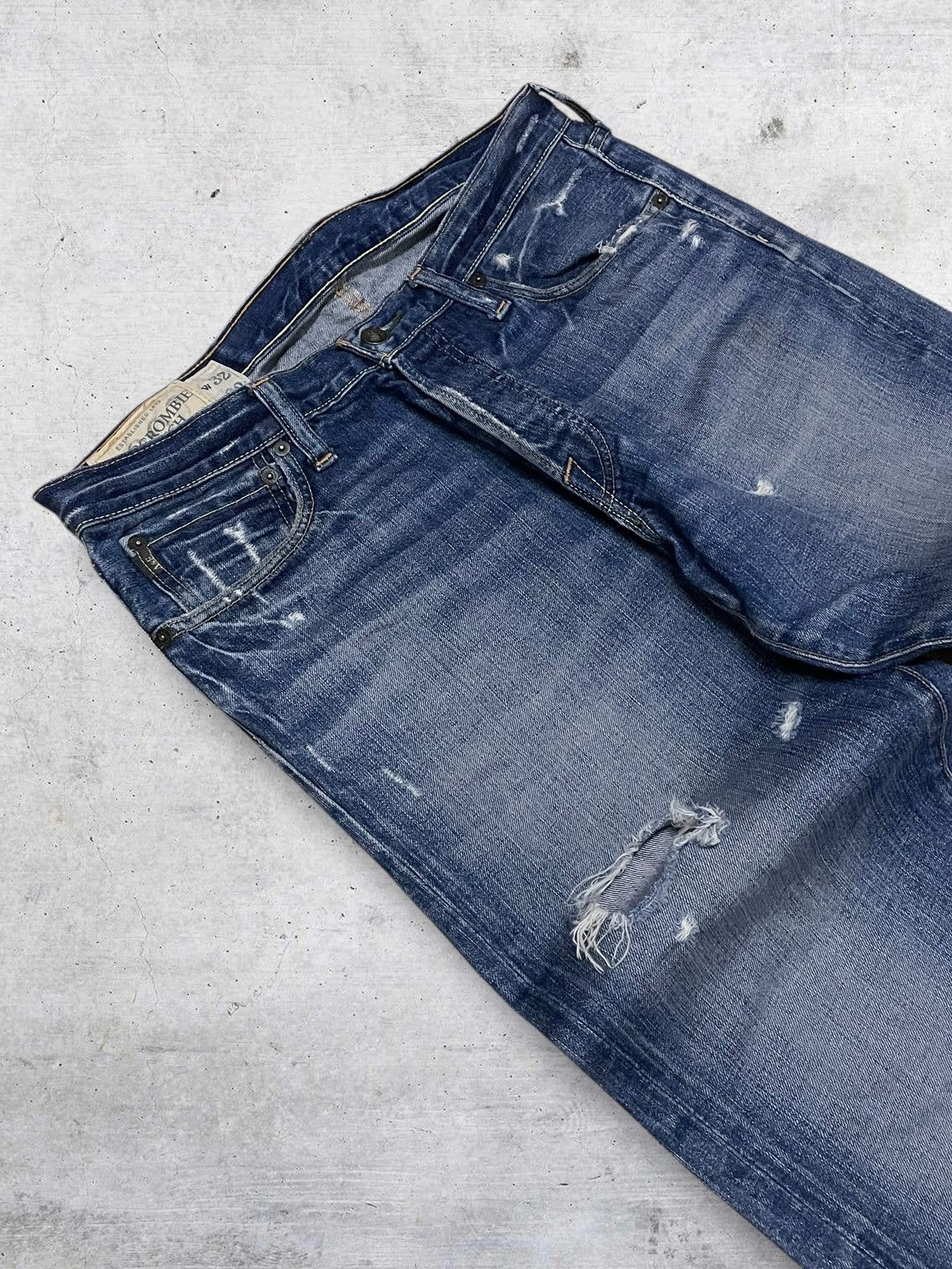 Abercrombie & Fitch VINTAGE ABERCROMBIE & FITCH 90S RIPPED OG REGULAR DENIM Size US 34 / EU 50 - 7 Thumbnail