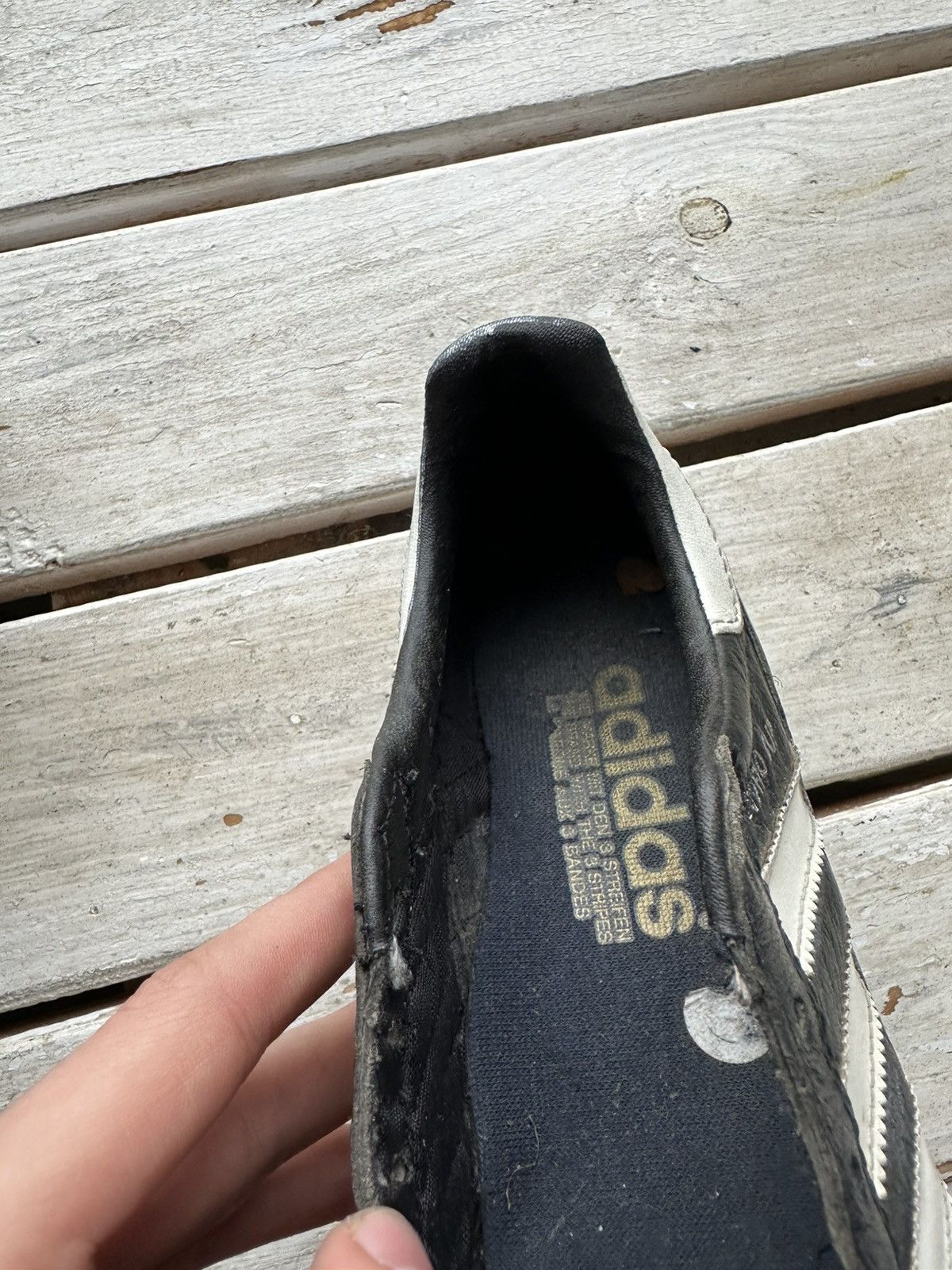 Adidas 🚨RARE ADIDAS 1996 WORLD CUP UNISEX BLACK LEATHER FOOTBAL Size US 5 / EU 37 - 20 Thumbnail