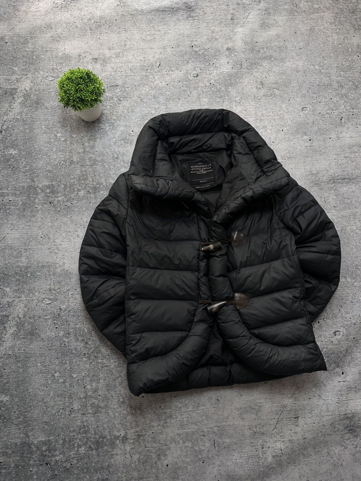 Allsaints Allsaints Designer Archive Down Puffer Luxury Women Casual Size S / US 4 / IT 40 - 1 Thumbnail