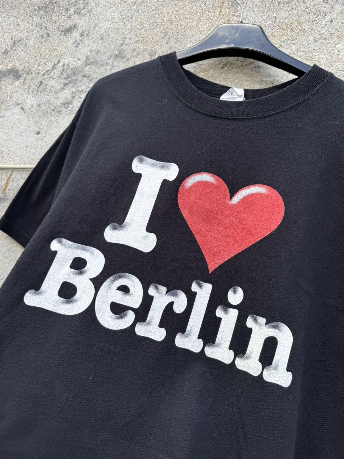 Japanese Brand Y2K I love Berlin Black Tshirt SWAG DRAIN GRUNGE Japanese Size US L / EU 52-54 / 3 - 6 Thumbnail