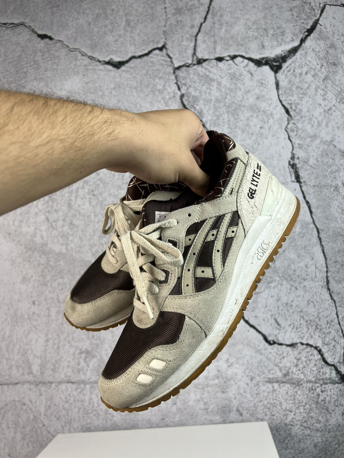 Asics Asics Gel-Lyte III Valentine Pack Chocolate Dark Brown/Sand Size US 9.5 / IT 39.5 - 5 Thumbnail