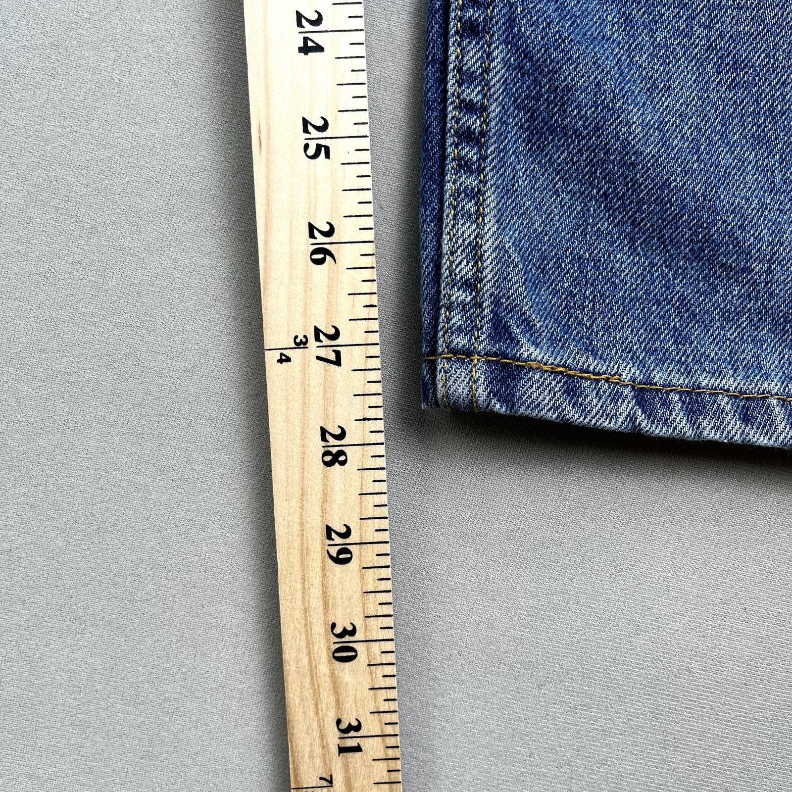 Levi's Levis 505 Jeans Mens 36x29 Blue Denim Regular Fit Stone Wash Size US 36 / EU 52 - 10 Thumbnail