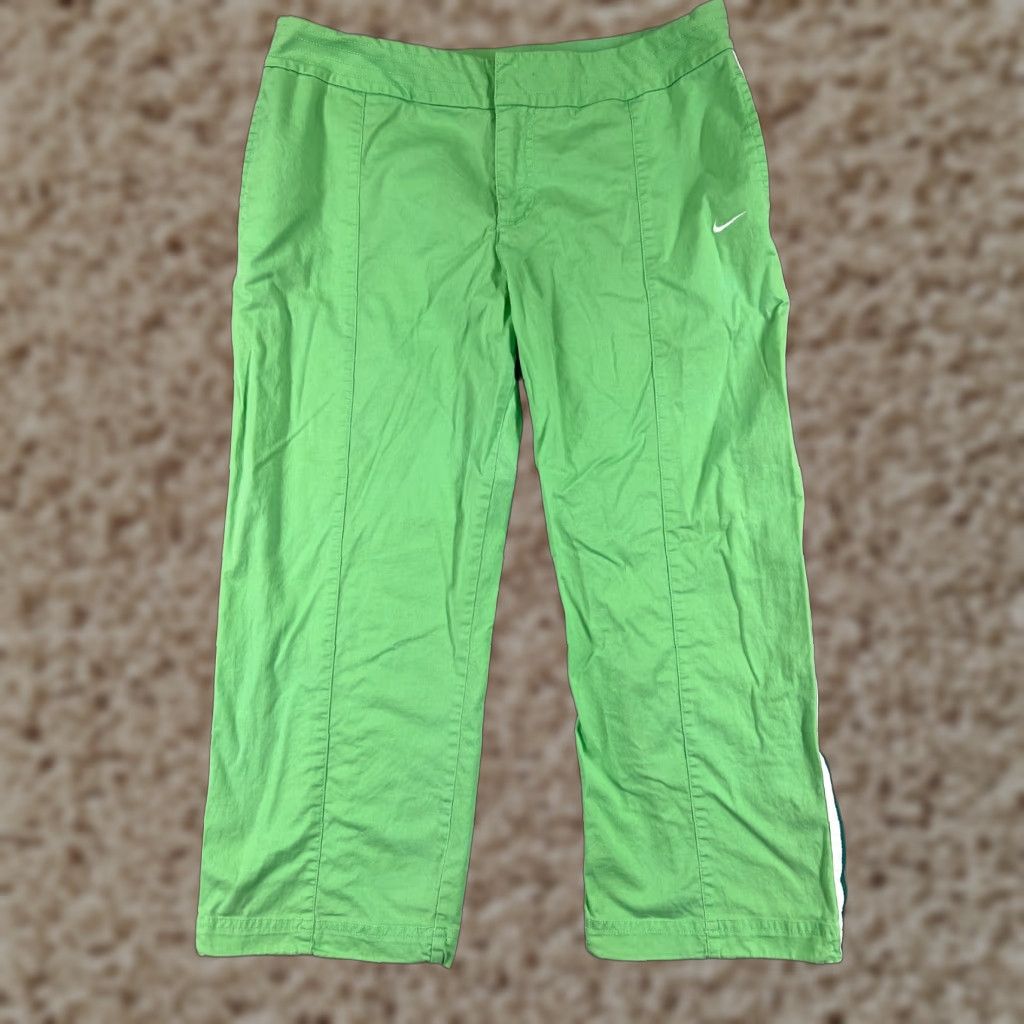 Nike Nike Women's Medium Green Cotton Blend Capri Pants with Pockets, Stretch, and Striped Detail for Golf Size 32" / US 10 / IT 46 - 1 Thumbnail