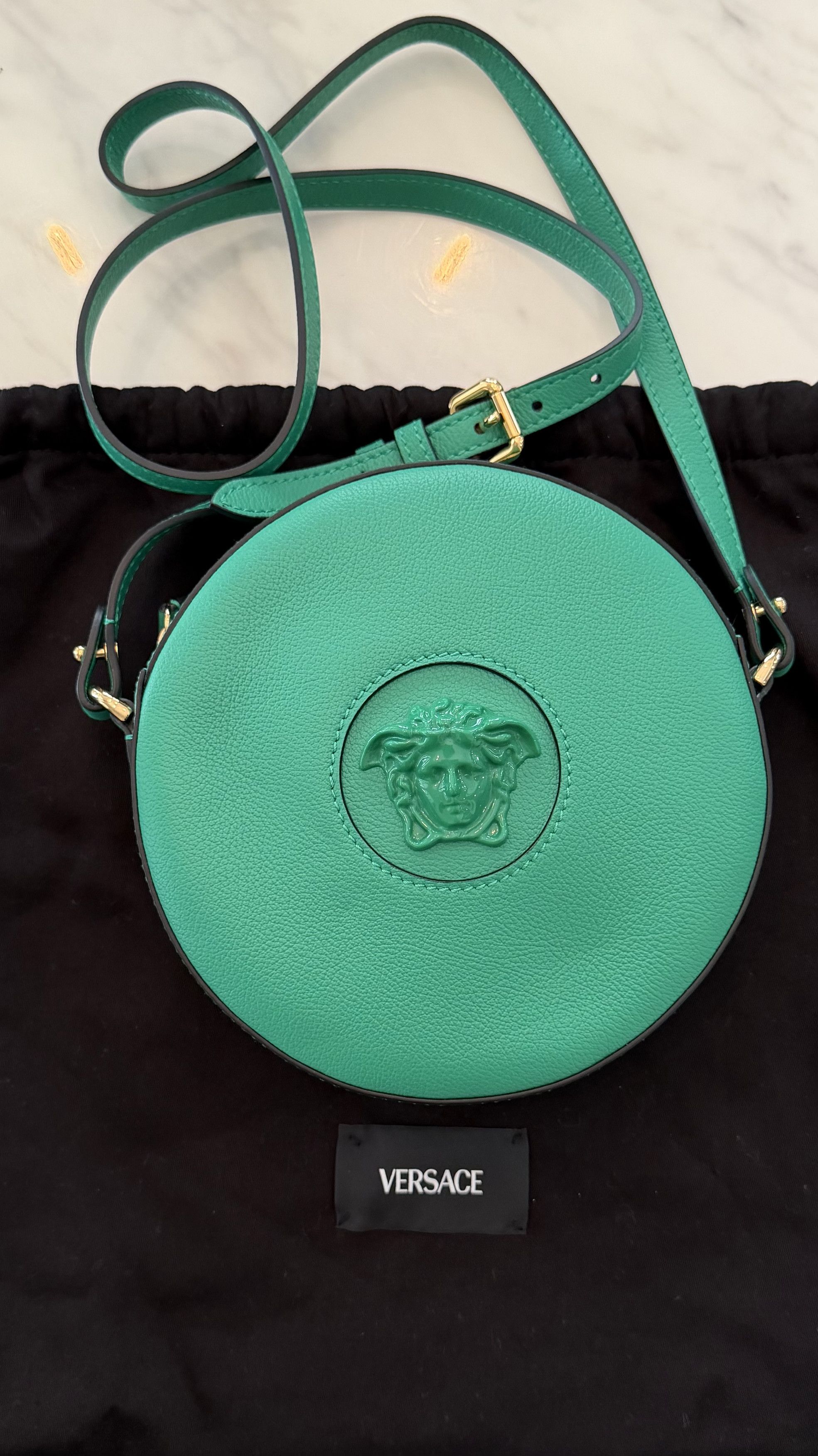 Versace Versace La Medusa Camera Green Cross Body Bag Size ONE SIZE - 8 Thumbnail