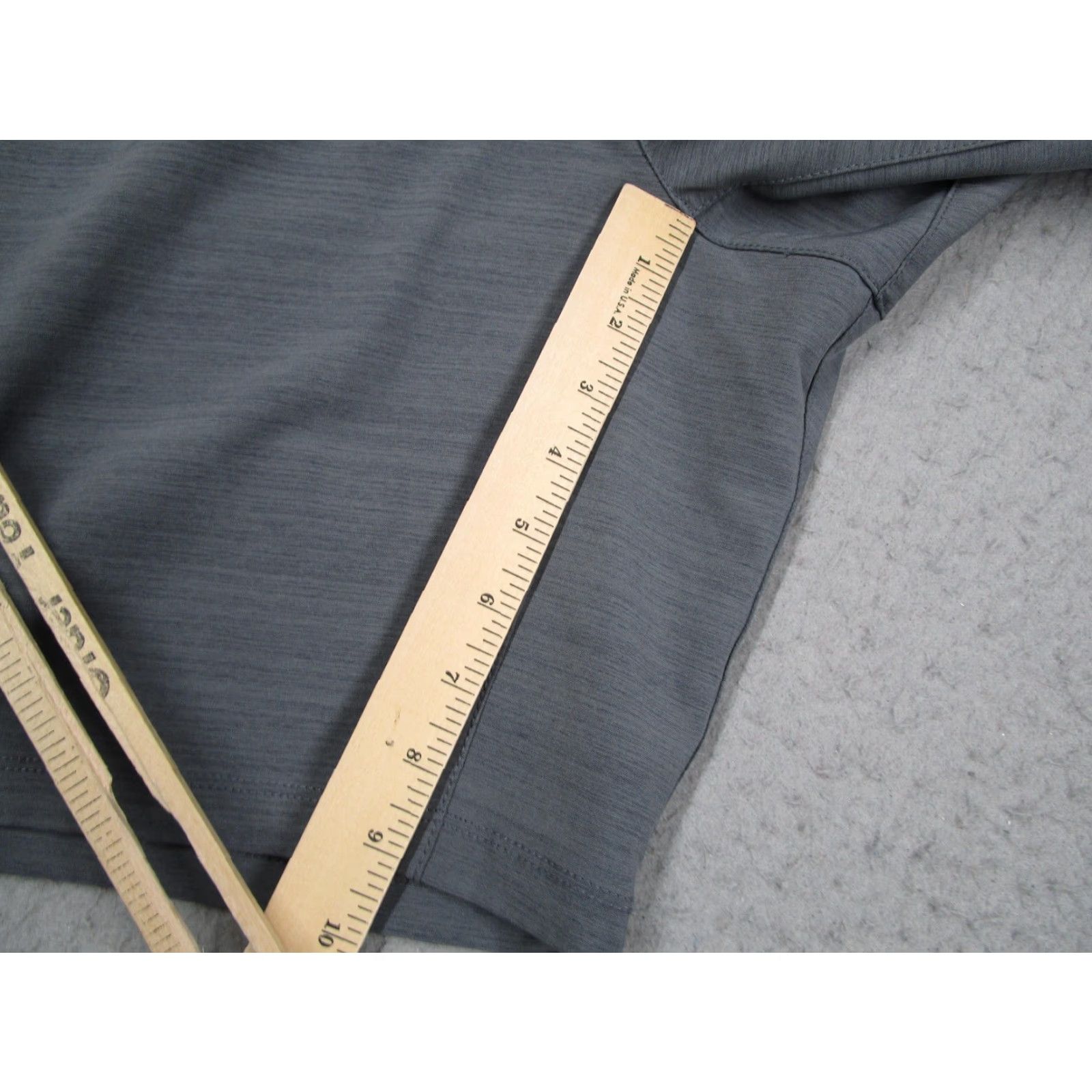 Vintage BYLT Kinetic Shorts Mens XL Gray Performance Stretch Chino Golf Casual 9" Gray Polyester Spandex 94% 6% 5-Pocket Mens XL Gray Size US 36 / EU 52 - 3 Thumbnail