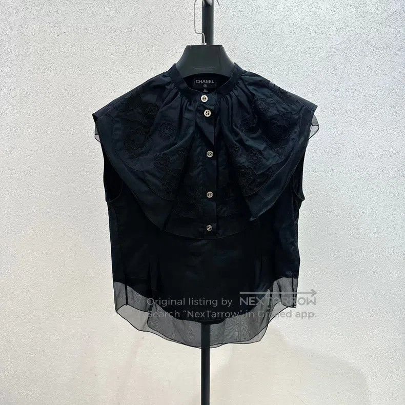 Chanel Chanel 20P Black Sleeveless Size XS / US 0-2 / IT 36-38 - 1 Thumbnail