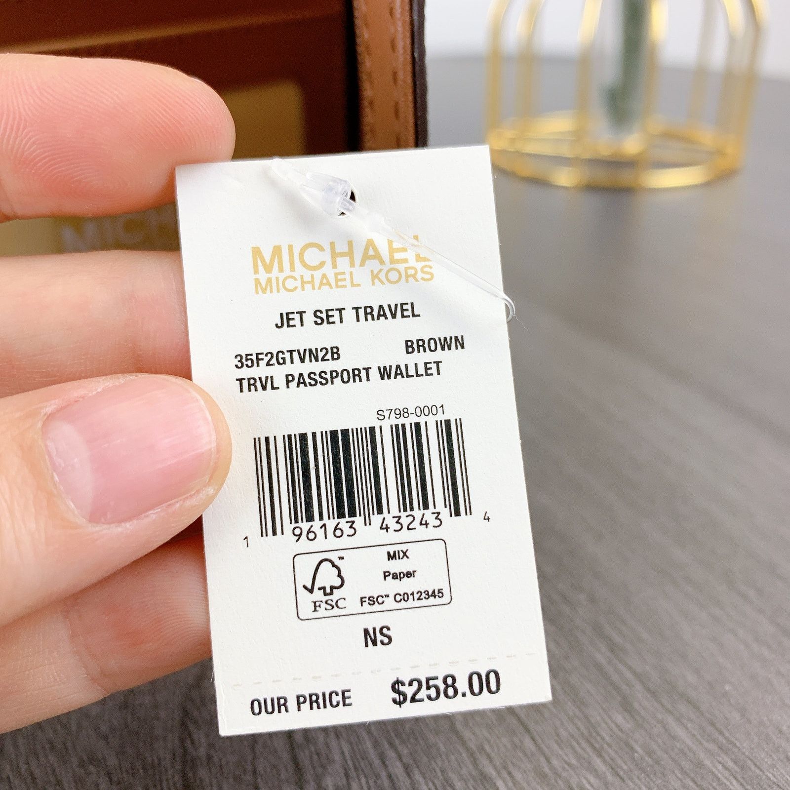 Michael Kors Michael Kors 35F2GTVN2B Logo Passport Wallet IN Brown Size ONE SIZE - 5 Thumbnail