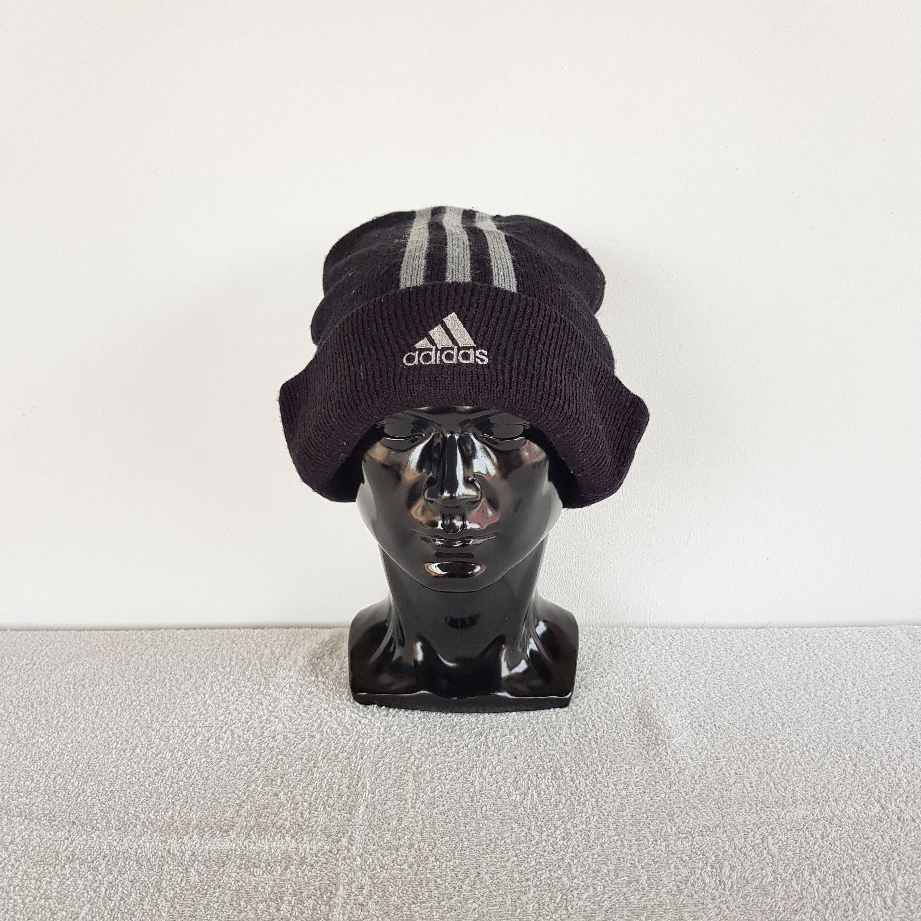 Adidas Vintage Adidas Beanie 90s Adidas Sportswear Snow Caps Hats Size ONE SIZE - 2 Thumbnail