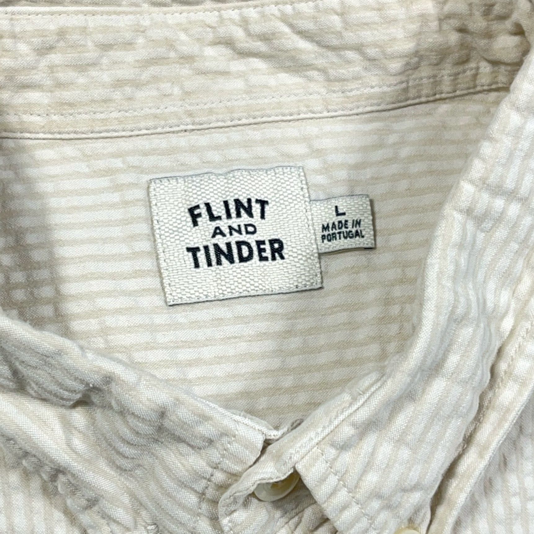 Flint And Tinder Flint And Tender Shirt Men L Beige Striped Button-Up Collared Cotton Seersucker Casual Workwear Knitwear Not Included? Size US L / EU 52-54 / 3 - 3 Thumbnail