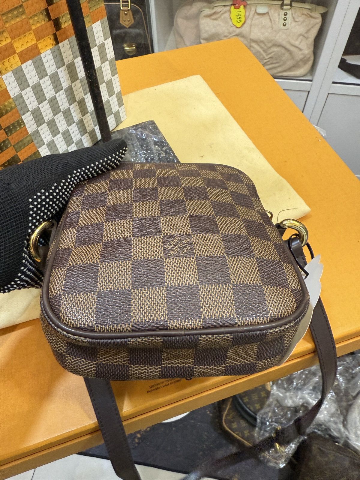 Louis Vuitton LOUIS VUITTON DAMİER EBENE RIFT -2142 Size ONE SIZE - 11 Thumbnail