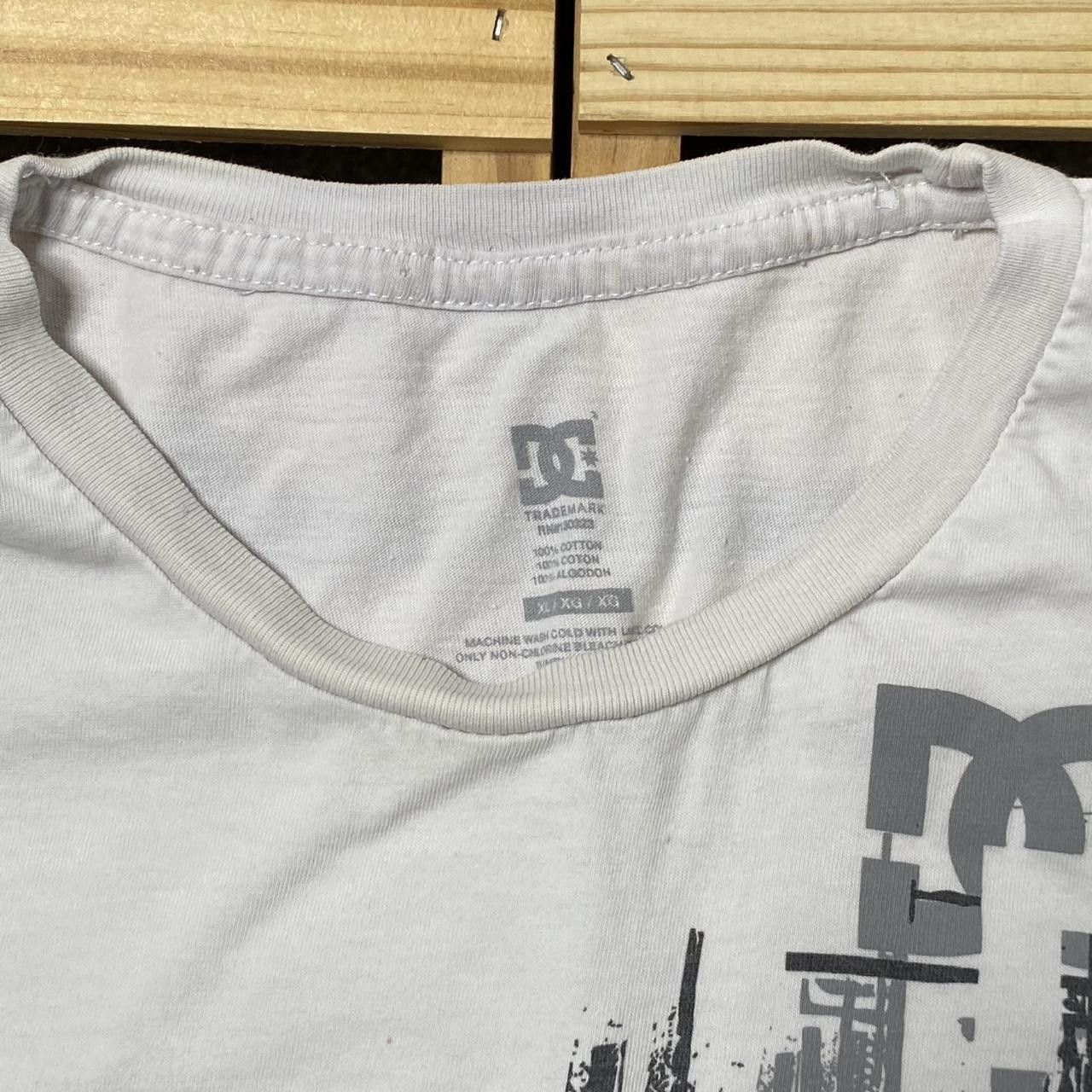 Other DC Shoes White Y2K Skate Tee Size XL Size US XL / EU 56 / 4 - 4 Thumbnail