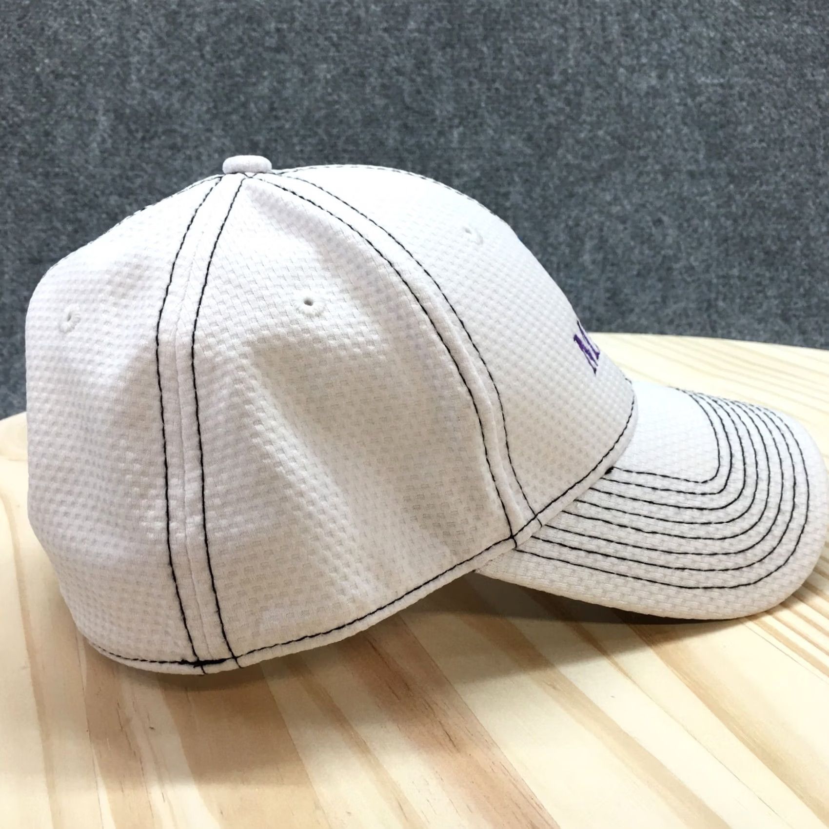 New Era New Era The Miracle League White M-L Fitted Baseball Hat Mens Embroidered Logo Size ONE SIZE - 6 Thumbnail