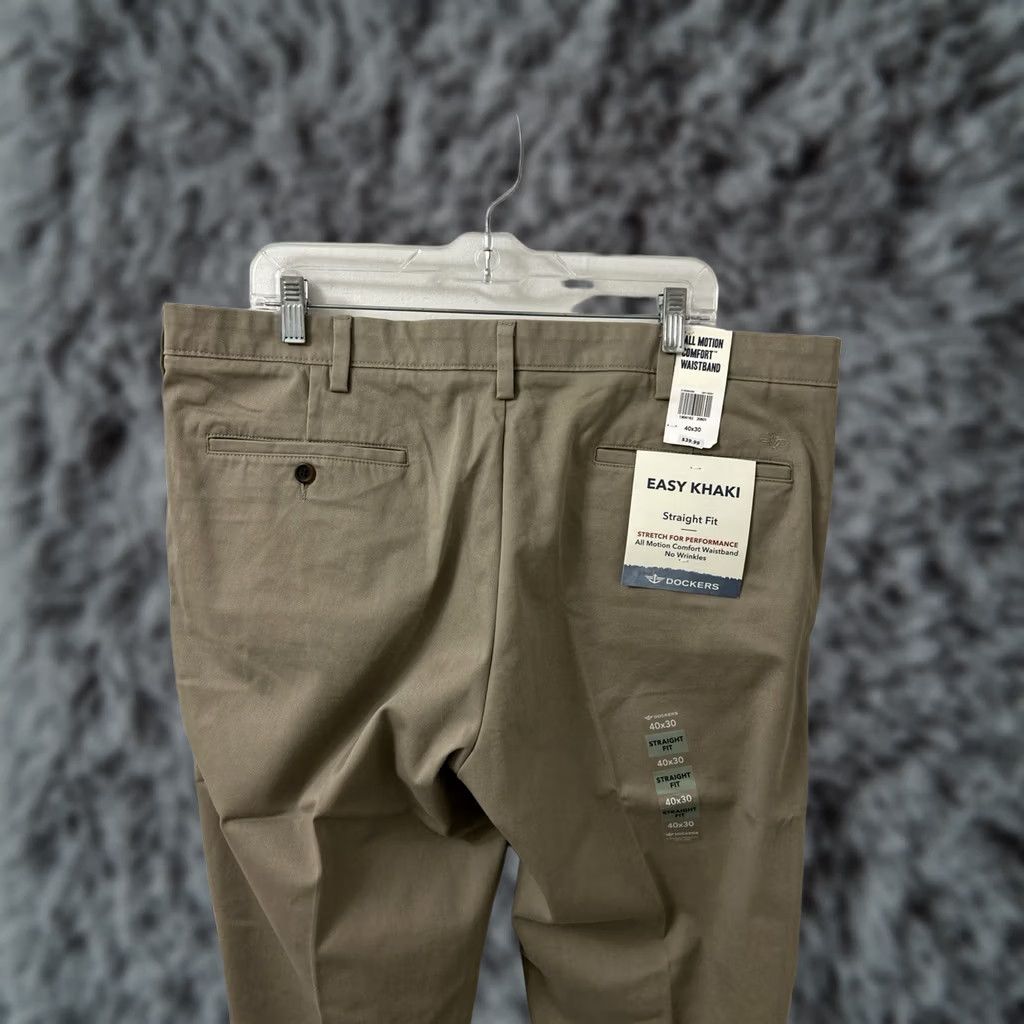 Dockers DOCKERS Easy Khaki Pants Mens 40x30 Tan Straight Fit Stretch Performance NWT Size US 40 / EU 56 - 1 Thumbnail