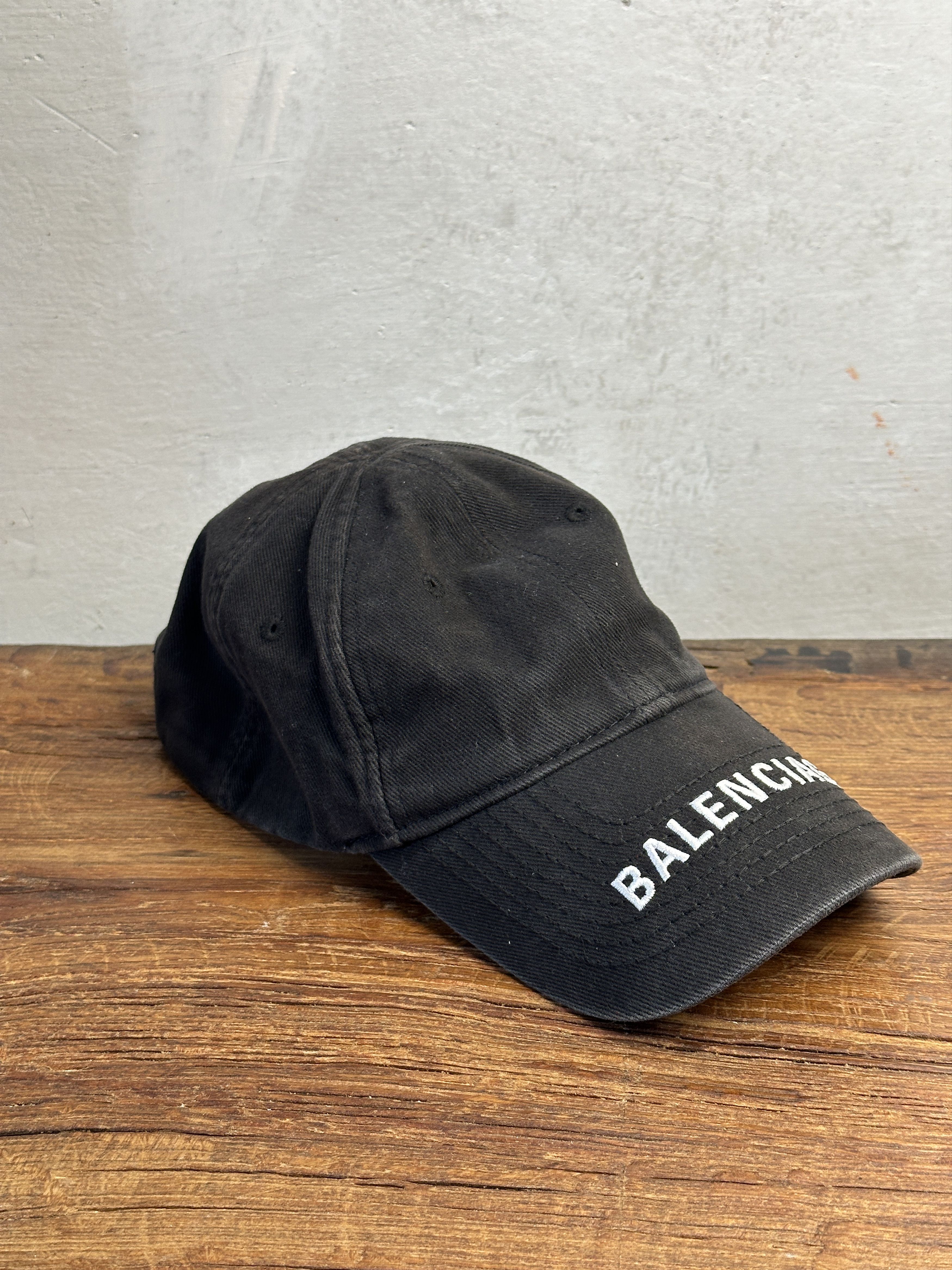 Balenciaga Balenciaga Embroidered Baseball Logo Cap Size ONE SIZE - 10 Thumbnail