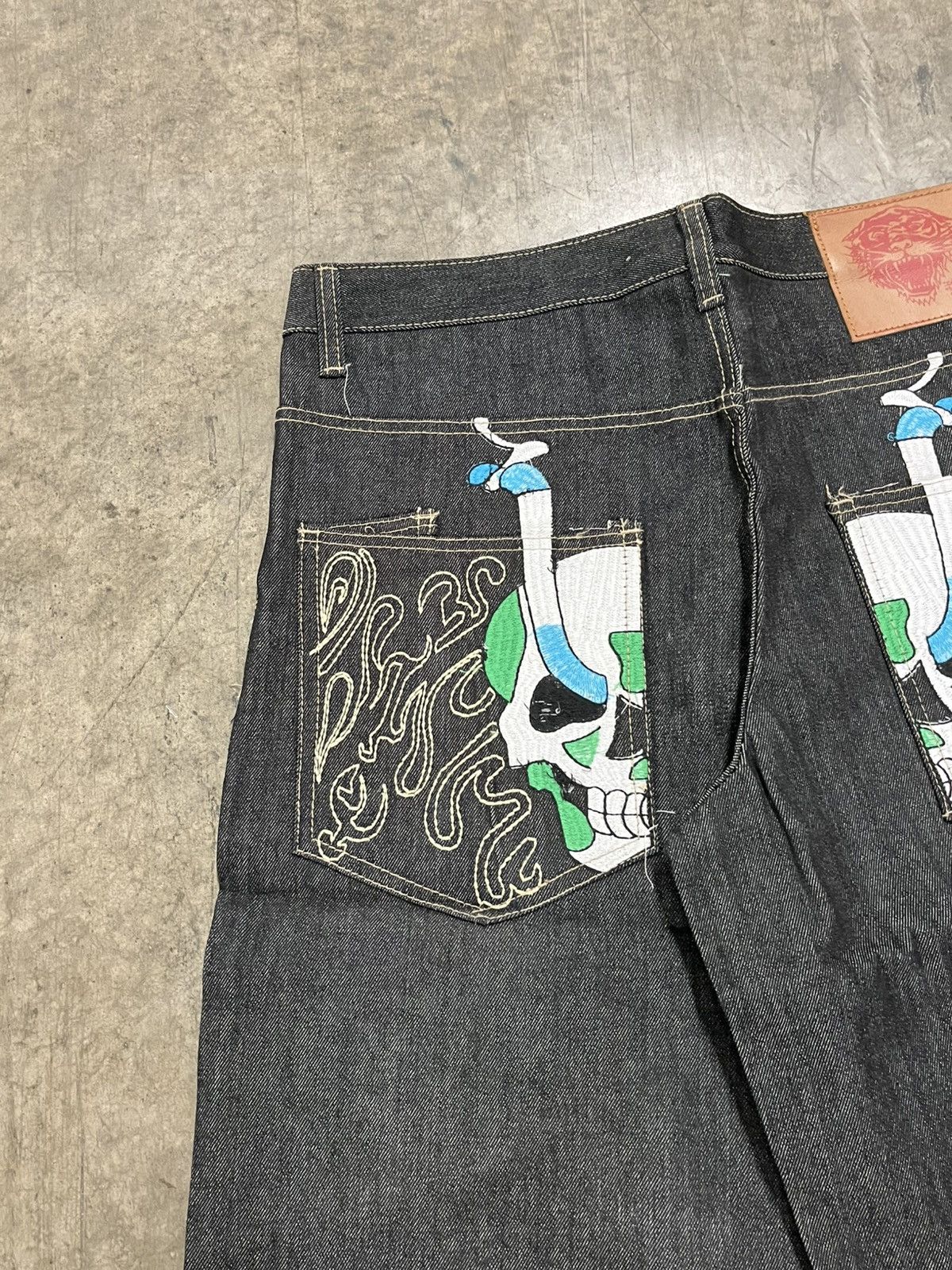 Ed Hardy × Vintage Ed hardy y2k baggy fit embroidered jorts skull rare skater Size US 36 / EU 52 - 6 Thumbnail