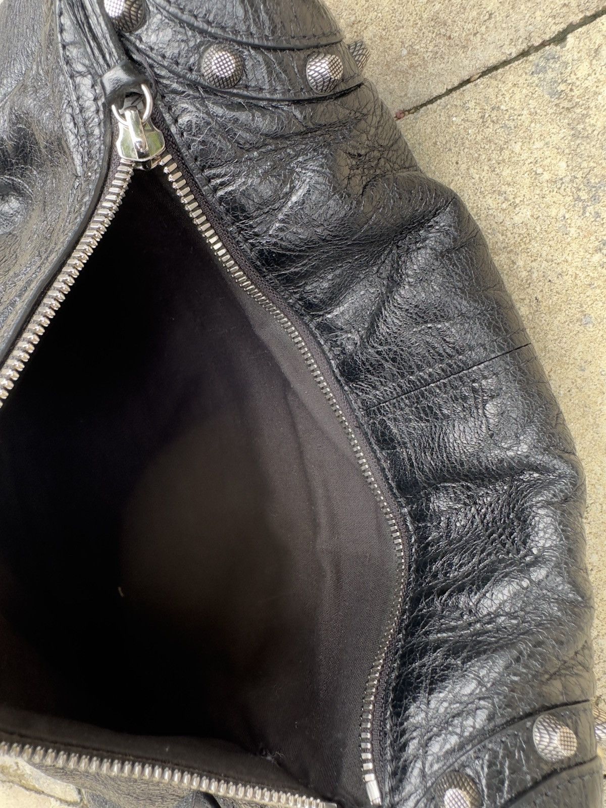 Balenciaga balenciaga medium le cagole piercing messenger bag Size ONE SIZE - 10 Thumbnail