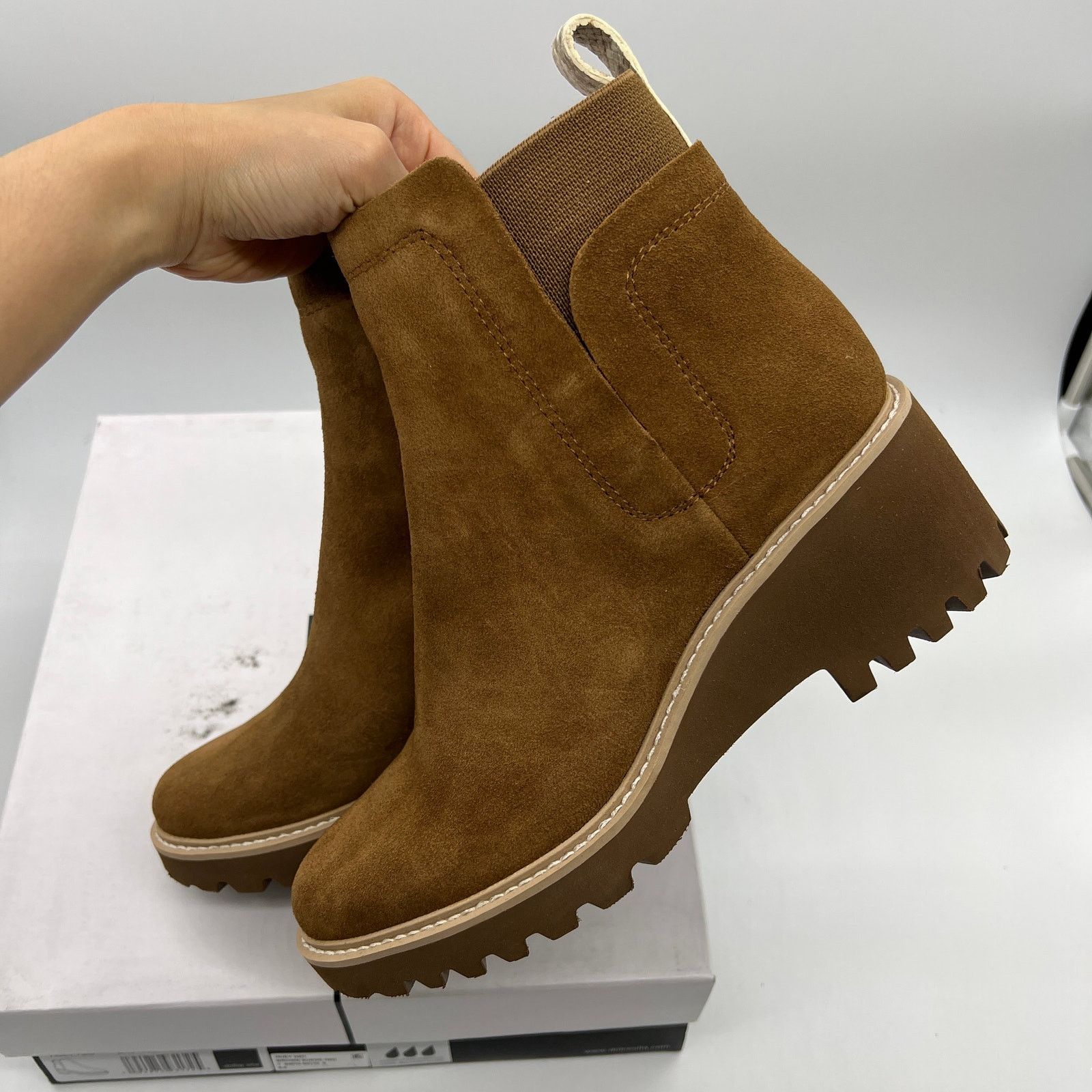 Other Dolce Vita Suede Waterproof Ankle Boots Size 8.5 Brown Color Size US 8.5 / IT 38.5 - 3 Thumbnail