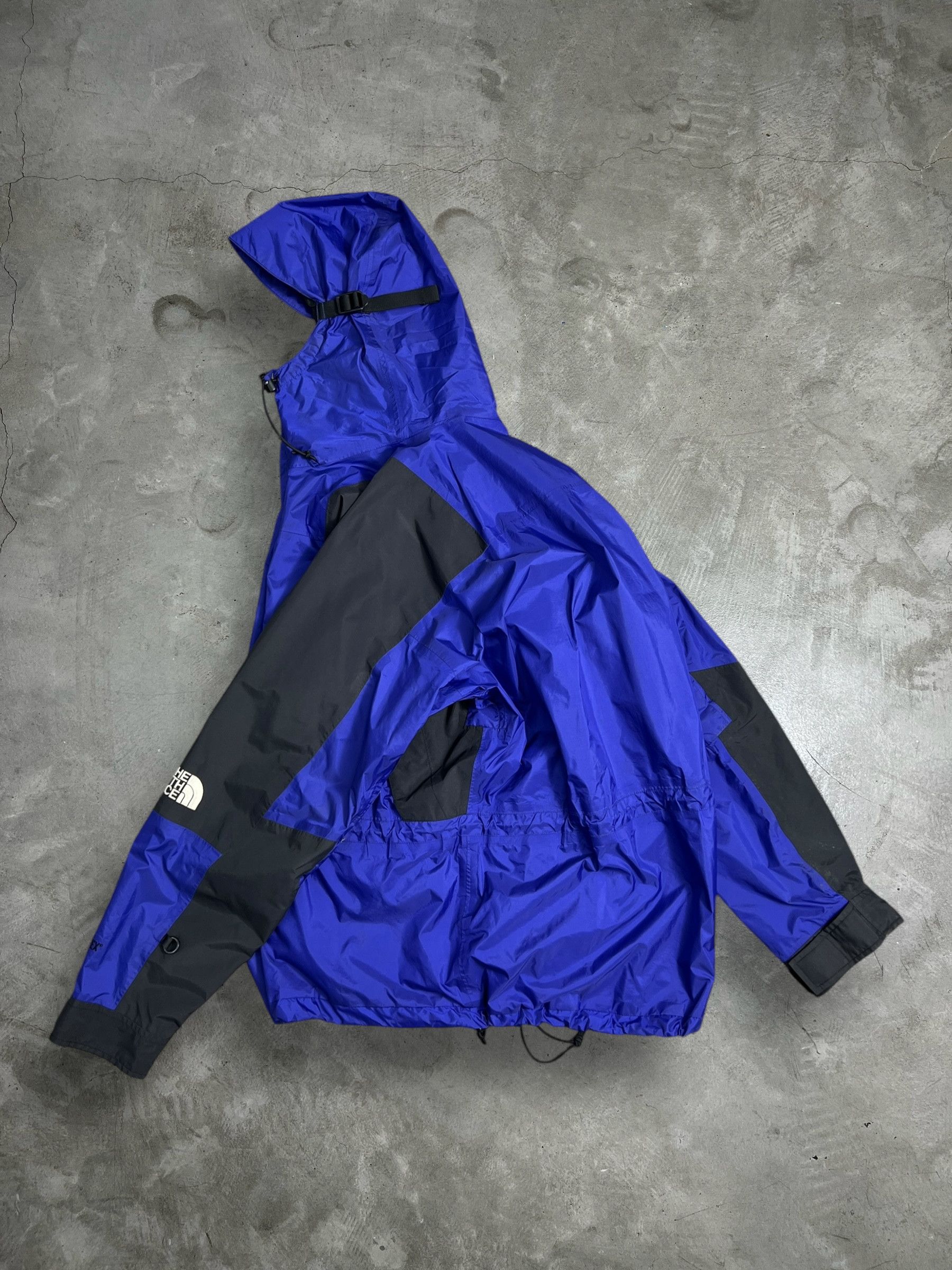 The North Face The North Face Gore-Tex Jacket (M) JK481 Size US M / EU 48-50 / 2 - 2 Thumbnail