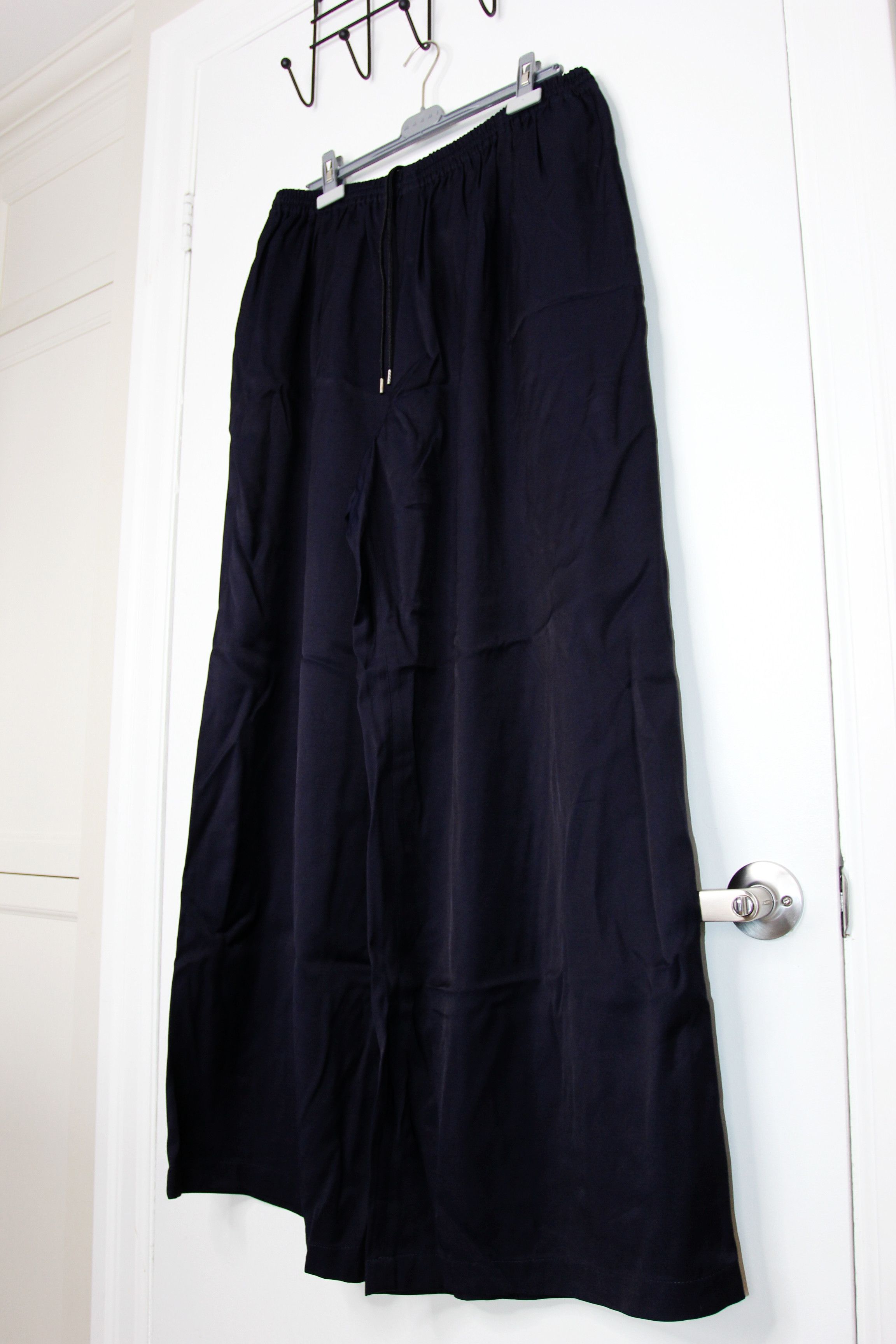 Acne Studios BNWT AW24 ACNE STUDIOS WIDE LEG TRACKSUITS SWEATPANTS 48 Size US 32 / EU 48 - 5 Thumbnail