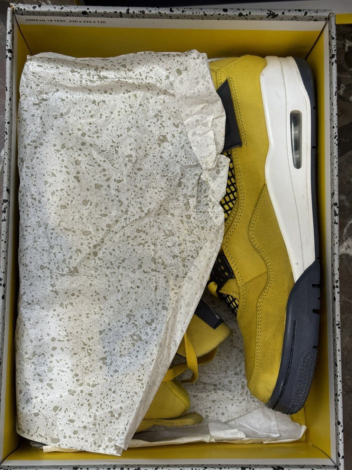 Nike Air jordan 4 retro Size US 8 / EU 41 - 18 Thumbnail