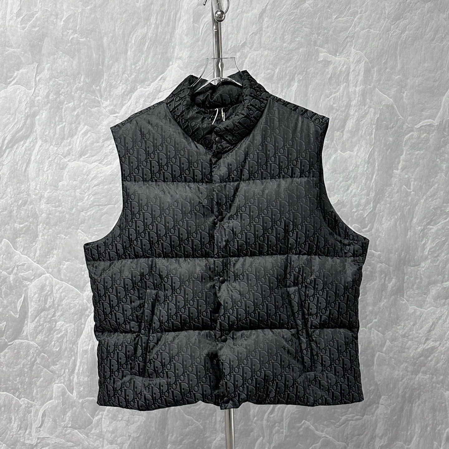Dior Dior FW25 All-Over Jacquard Stand Collar Down Vest Size US XL / EU 56 / 4 - 1 Thumbnail