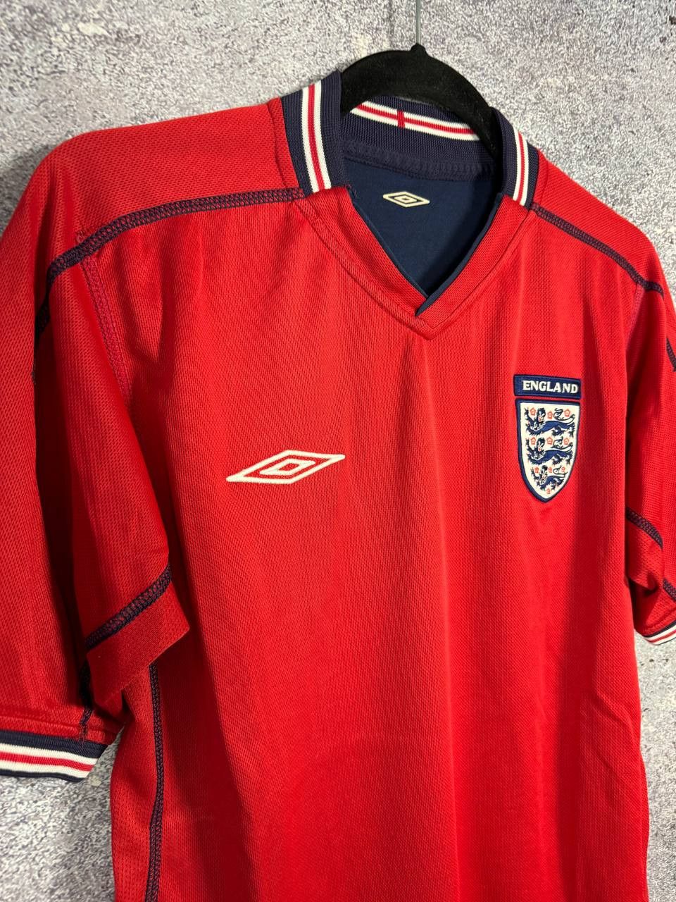 Umbro England National Team 2002 Umbro Soccer Jersey Size US M / EU 48-50 / 2 - 7 Thumbnail