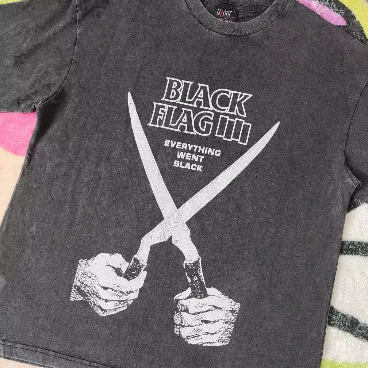 Japanese Brand × Vintage Punk Rock Band Graphic Printed Casual T Shirt Size US S / EU 44-46 / 1 - 3 Thumbnail
