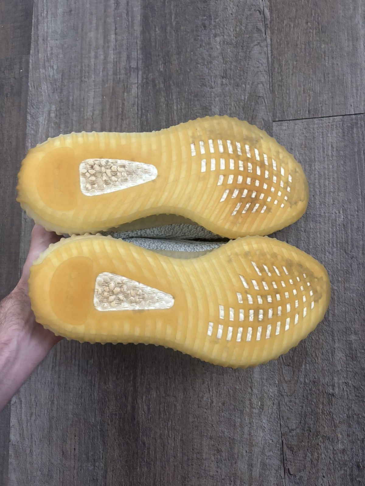 Yeezy Adidas Yeezy Boost 350 v2 ‘Cloud White Reflective’ FW5317 Size US 7.5 / IT 37.5 - 7 Thumbnail