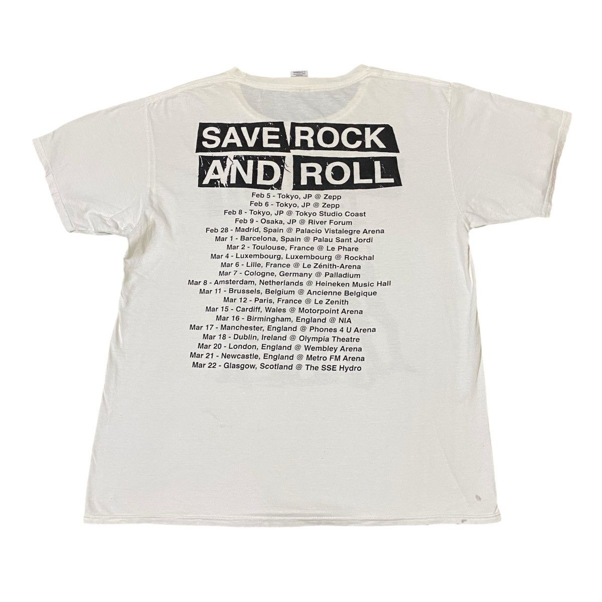Band Tees × Vintage Vintage Y2k Fall Out Boy Graphic Band Tee Size US L / EU 52-54 / 3 - 2 Thumbnail