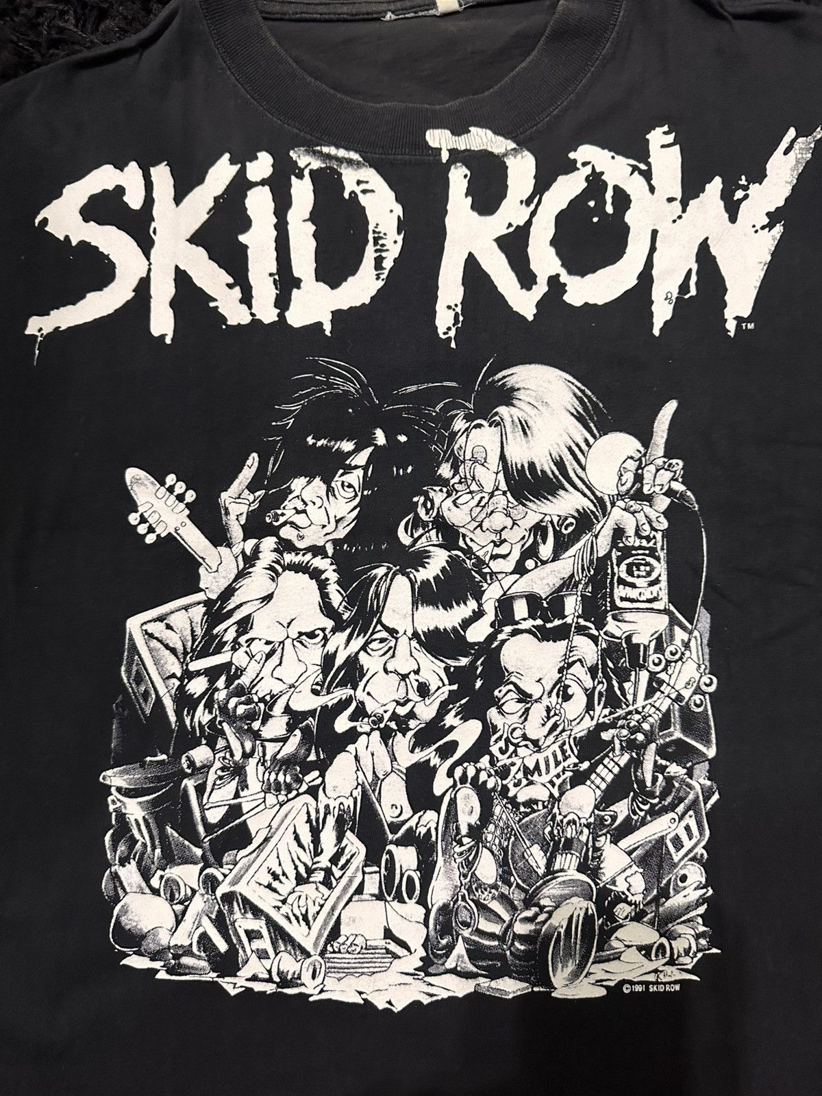 Other Vintage Skid Row Japan Tour 1992 Band Tshirt Size US XL / EU 56 / 4 - 8 Thumbnail