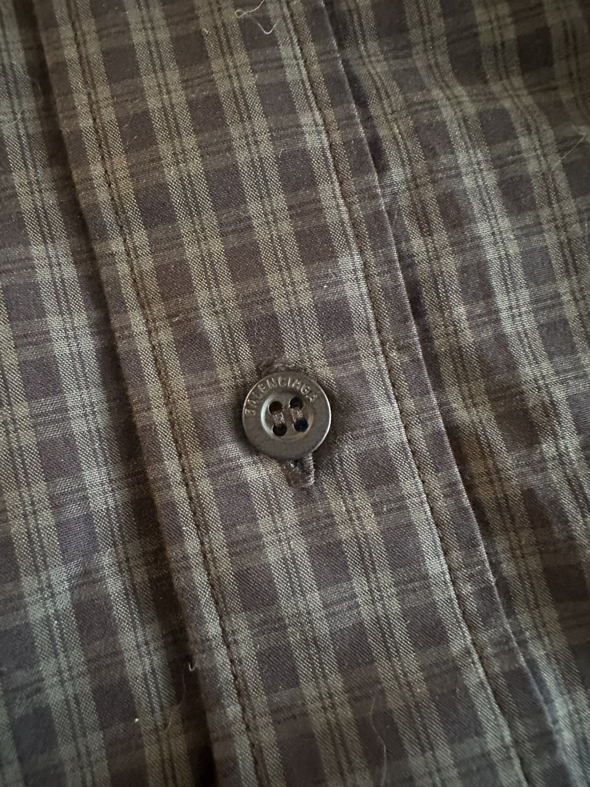 Balenciaga asymmetrical balenciaga button-up Size US L / EU 52-54 / 3 - 3 Thumbnail