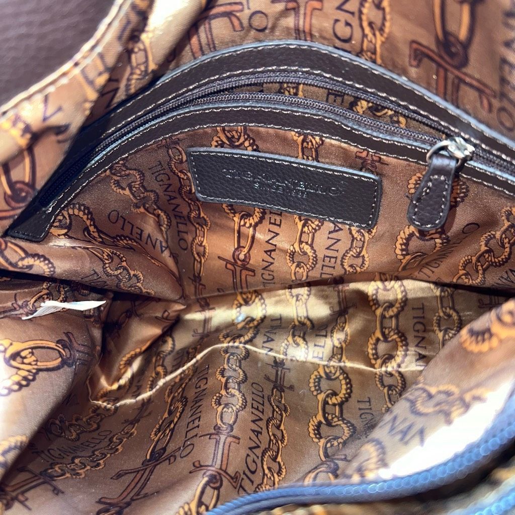 Other Tignanello Soft Italian Leather Three Part purse with Large Bag Charm and branded Hardware Size ONE SIZE - 11 Thumbnail