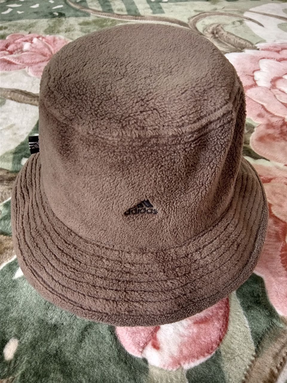 Adidas Vintage Adidas Fleece Women's Bucket Hat Cap Size ONE SIZE - 2 Thumbnail