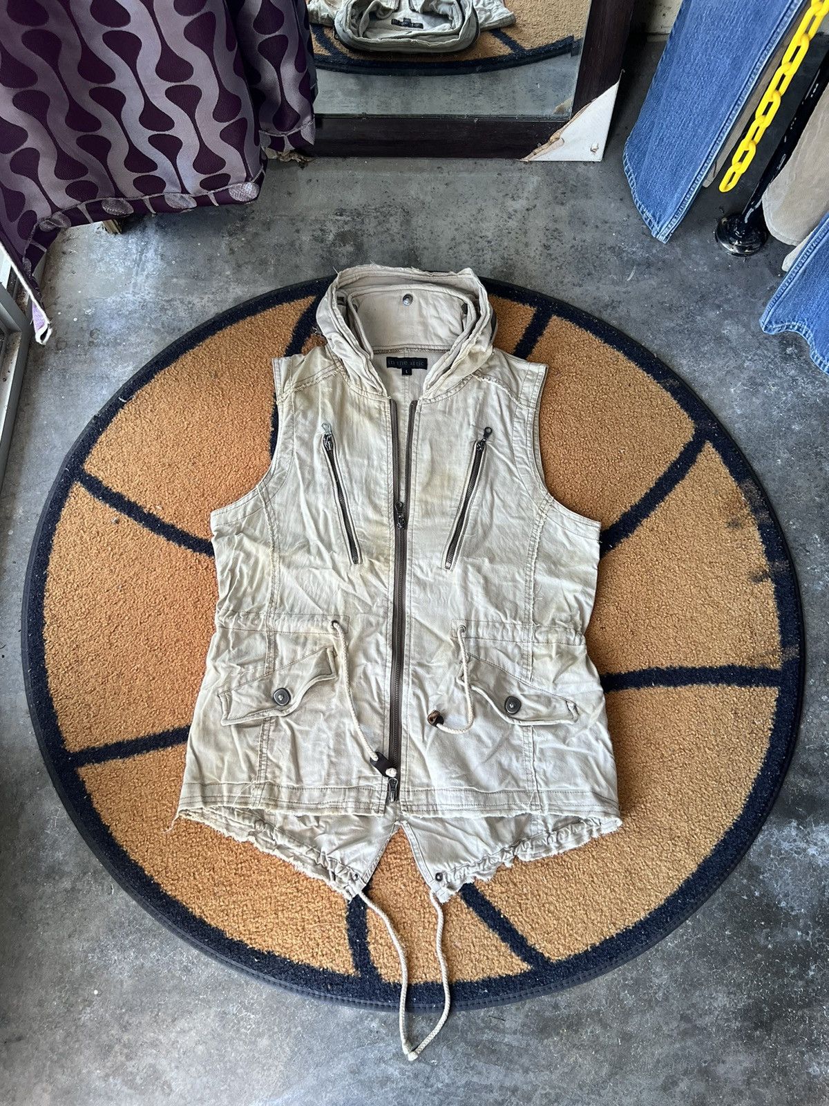 🔥Rare In The Attic Zipper Vest