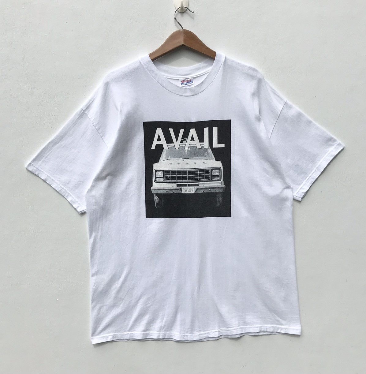 Band Tees × Vintage Y2K Vintage Avail Vanarky Tour 1997 Band Shirt Size US XL / EU 56 / 4 - 1 Thumbnail