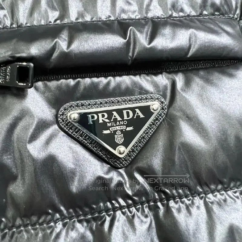 Prada Prada Men's Black Puffer Jacket Size XL. Size US XL / EU 56 / 4 - 6 Thumbnail