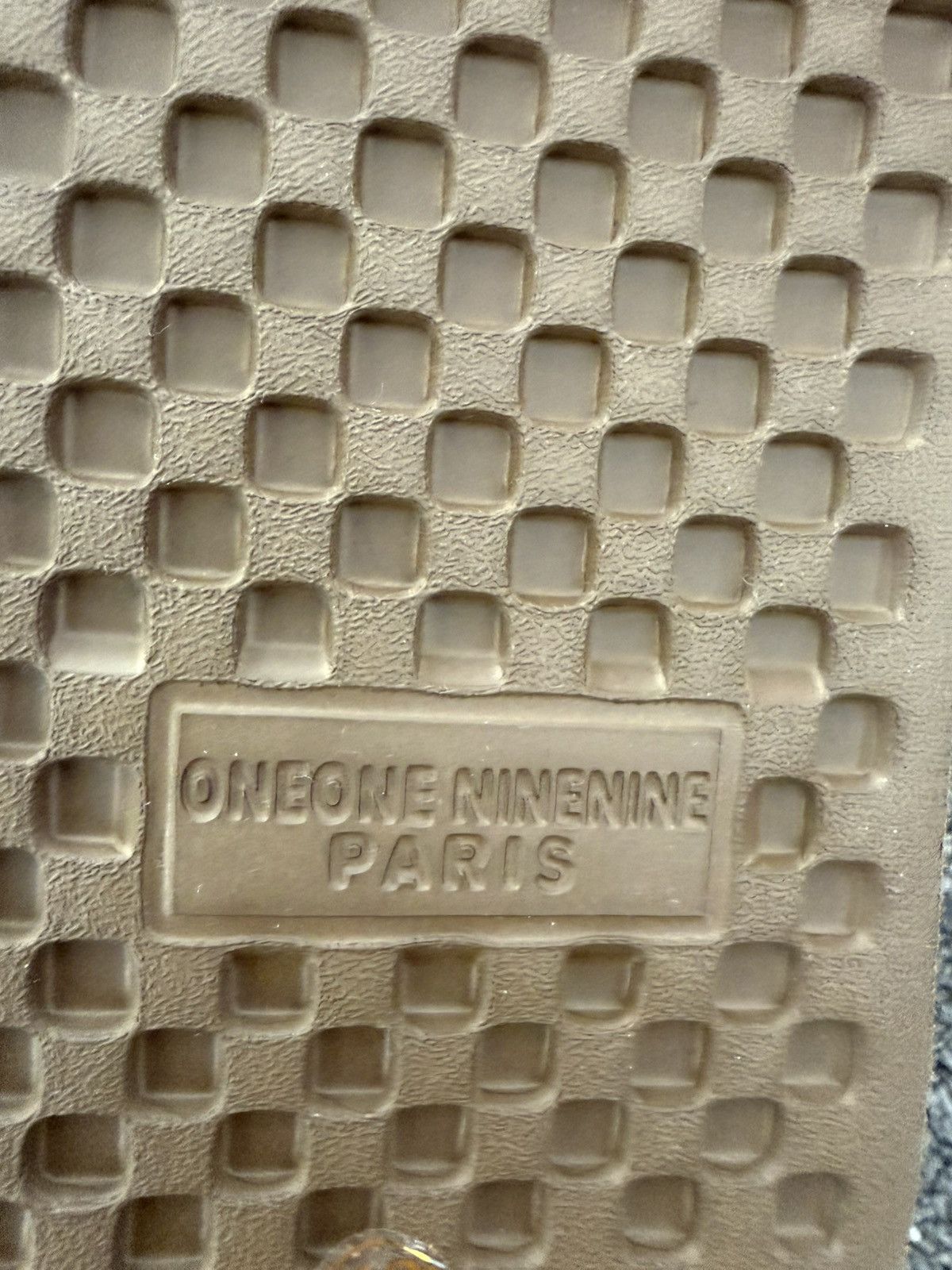 1199 Bazo 1199 Uggs Size US 8.5 / EU 41-42 - 6 Thumbnail