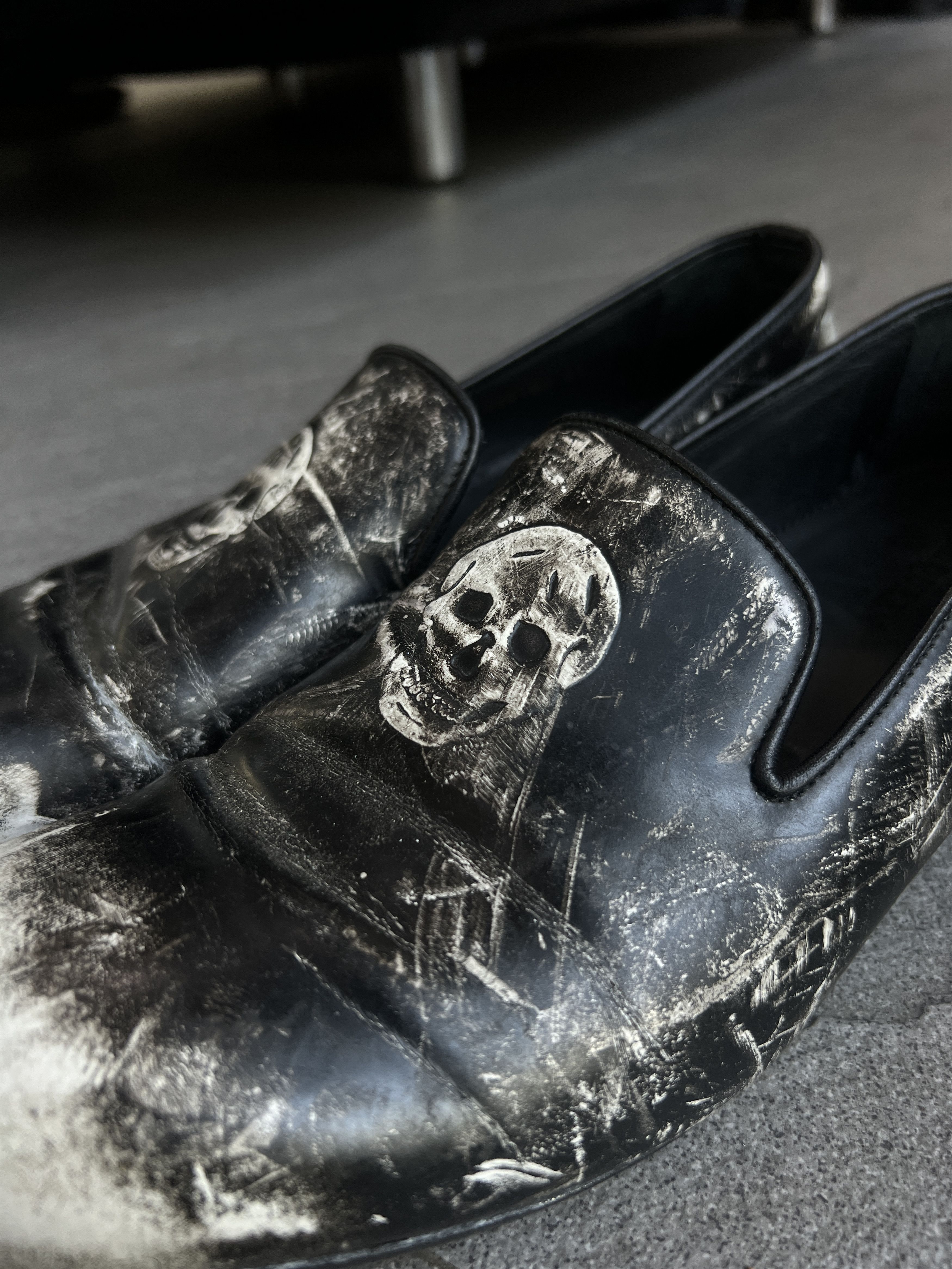 Alexander McQueen Alexander McQueen Skull Distressed Loafers EU41 Size US 8 / EU 41 - 6 Thumbnail