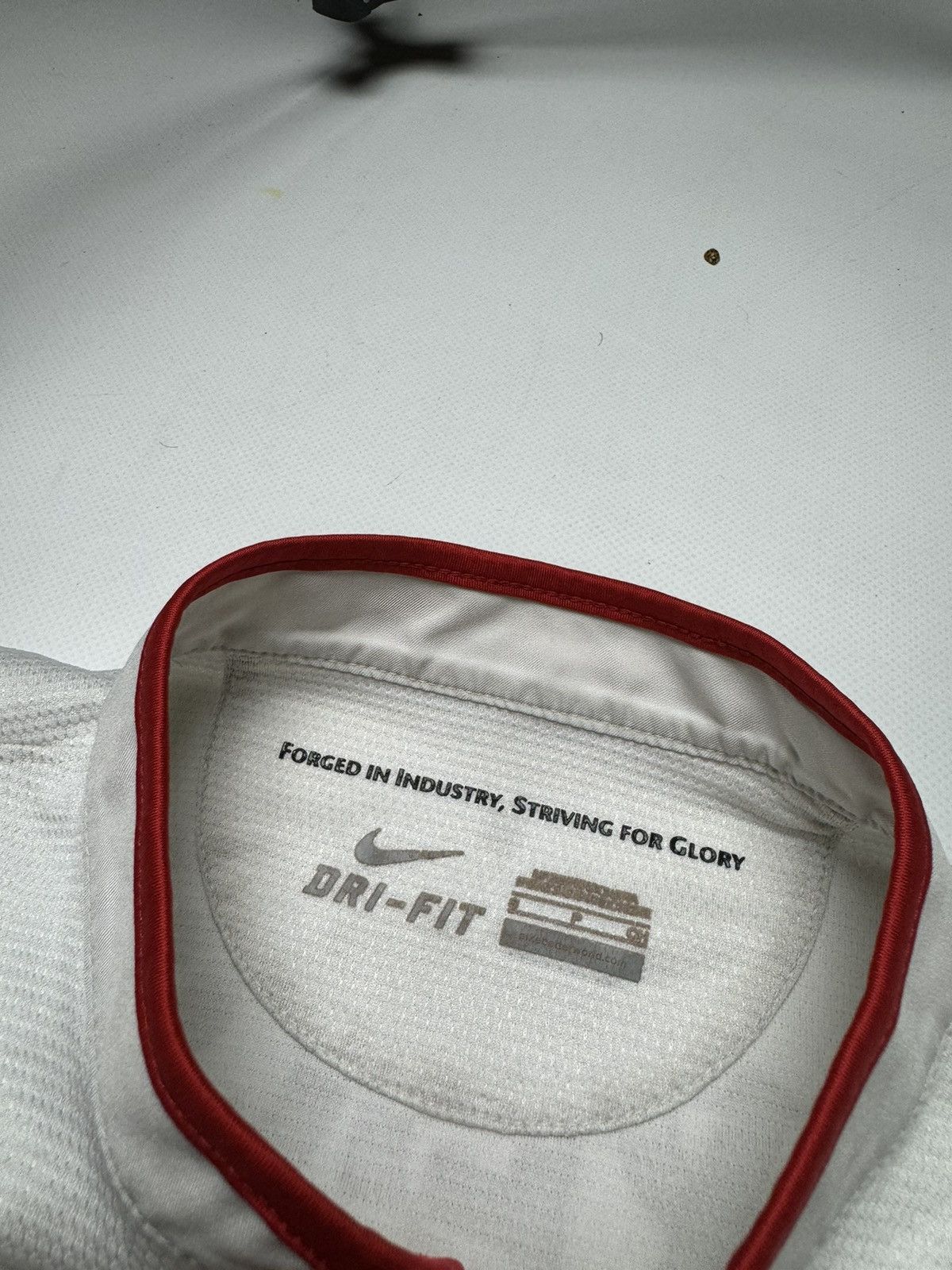 Nike RARE vintage Manchester United Nike soccer jersey V.persie Size US S / EU 44-46 / 1 - 14 Thumbnail