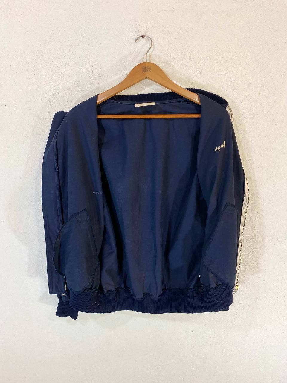Pringle Of Scotland vintage pringles jacket embroided logo made in england Size US M / EU 48-50 / 2 - 7 Thumbnail
